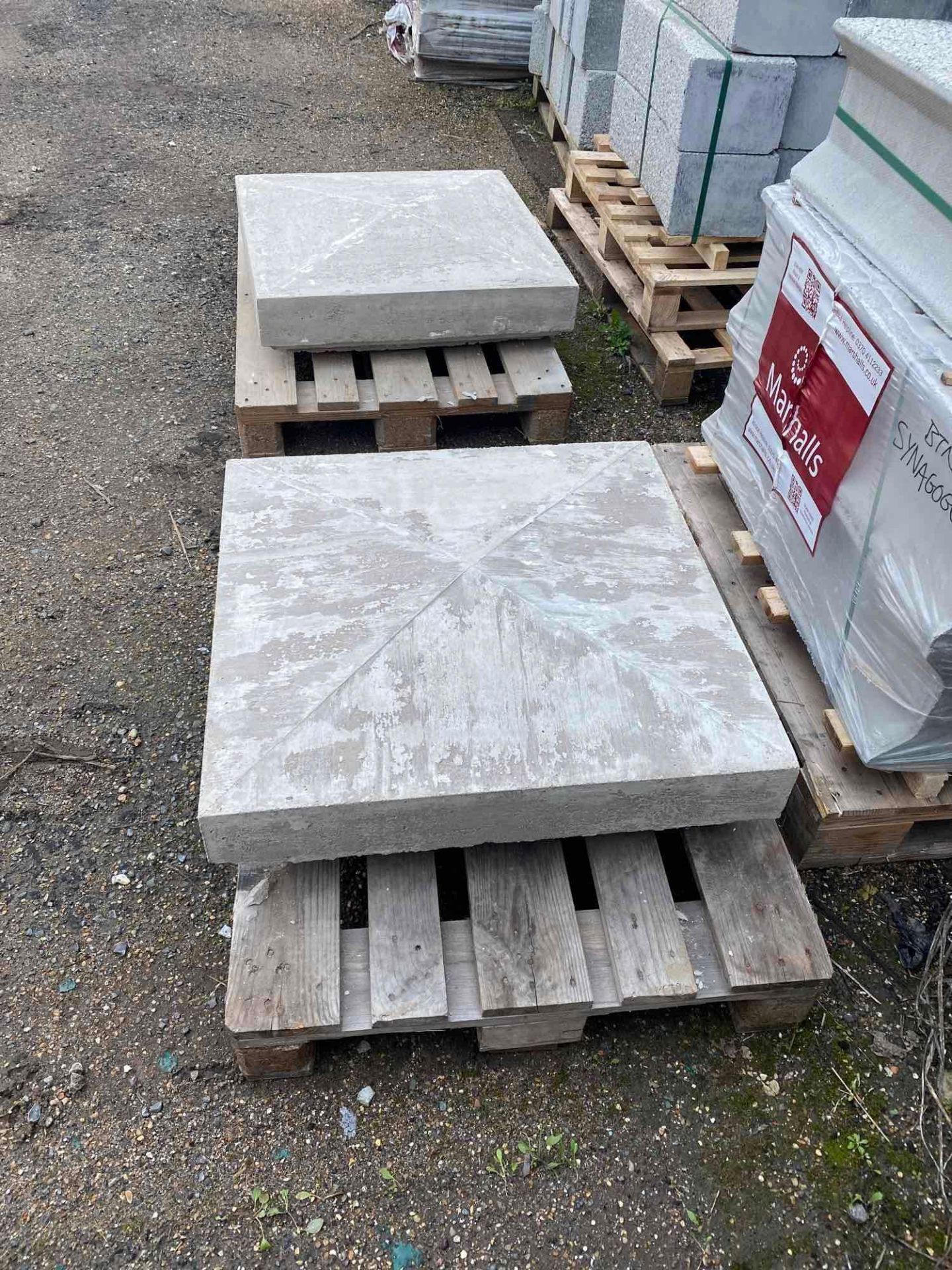 Approximately 25 pallets of various kerbstones, block paving, concrete slabs, concrete spacers, gran - Image 15 of 17