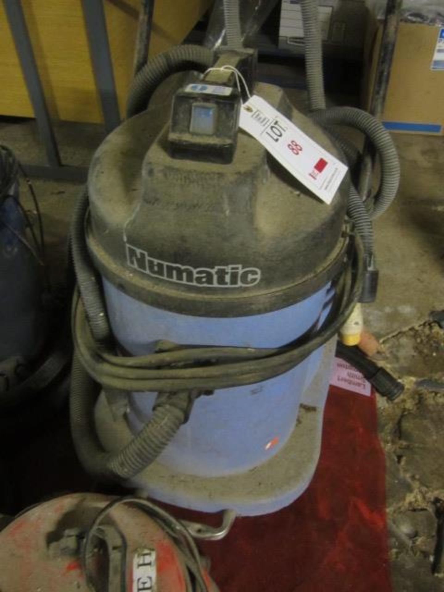 Two various wet/dry vacuums, 240v / 110v ** Located: Stoneford Farm, Steamalong Road, Isle - Image 2 of 3