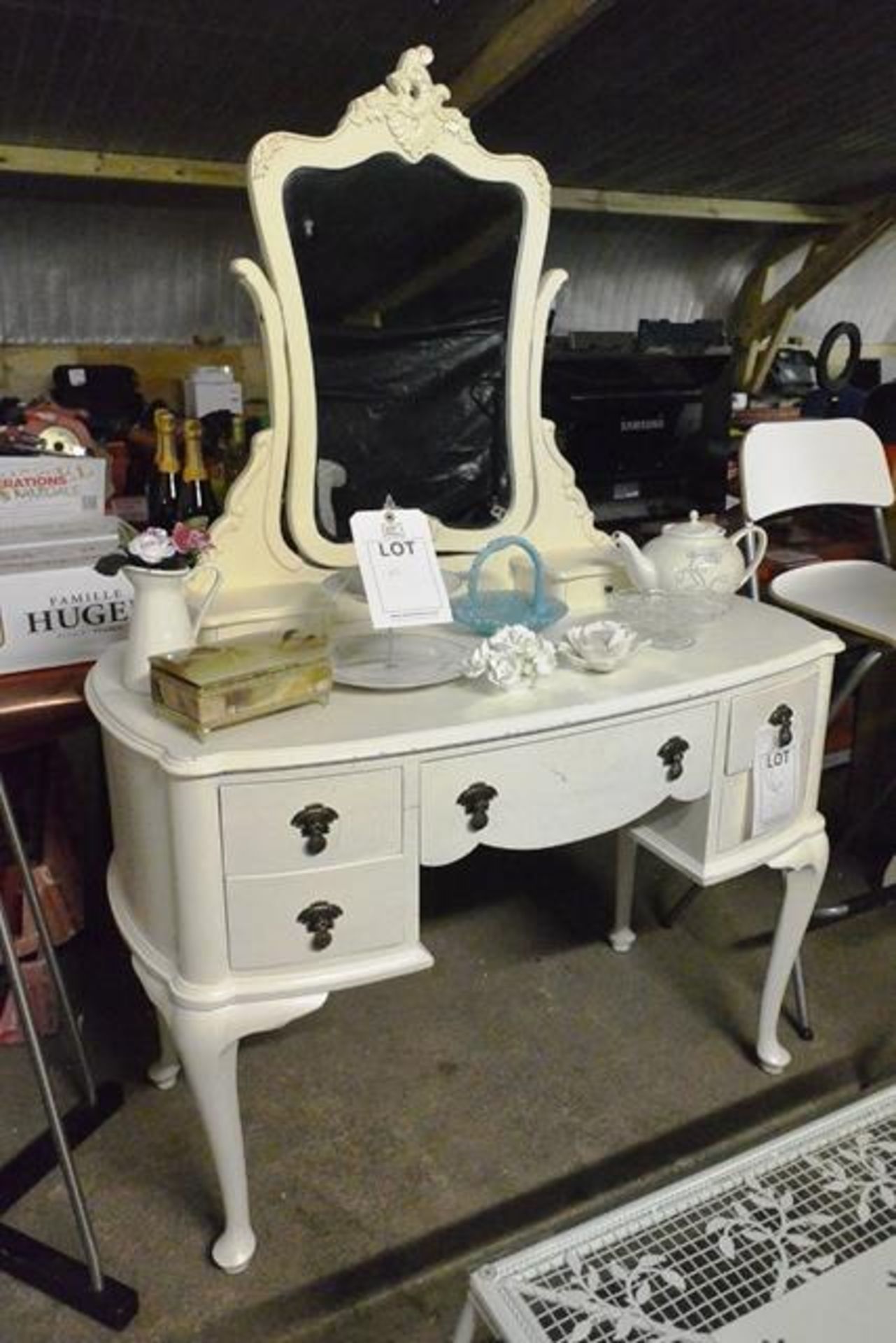 Timber framed multi drawer dressing table, with mirror (excludes contents) ** Located: Stoneford