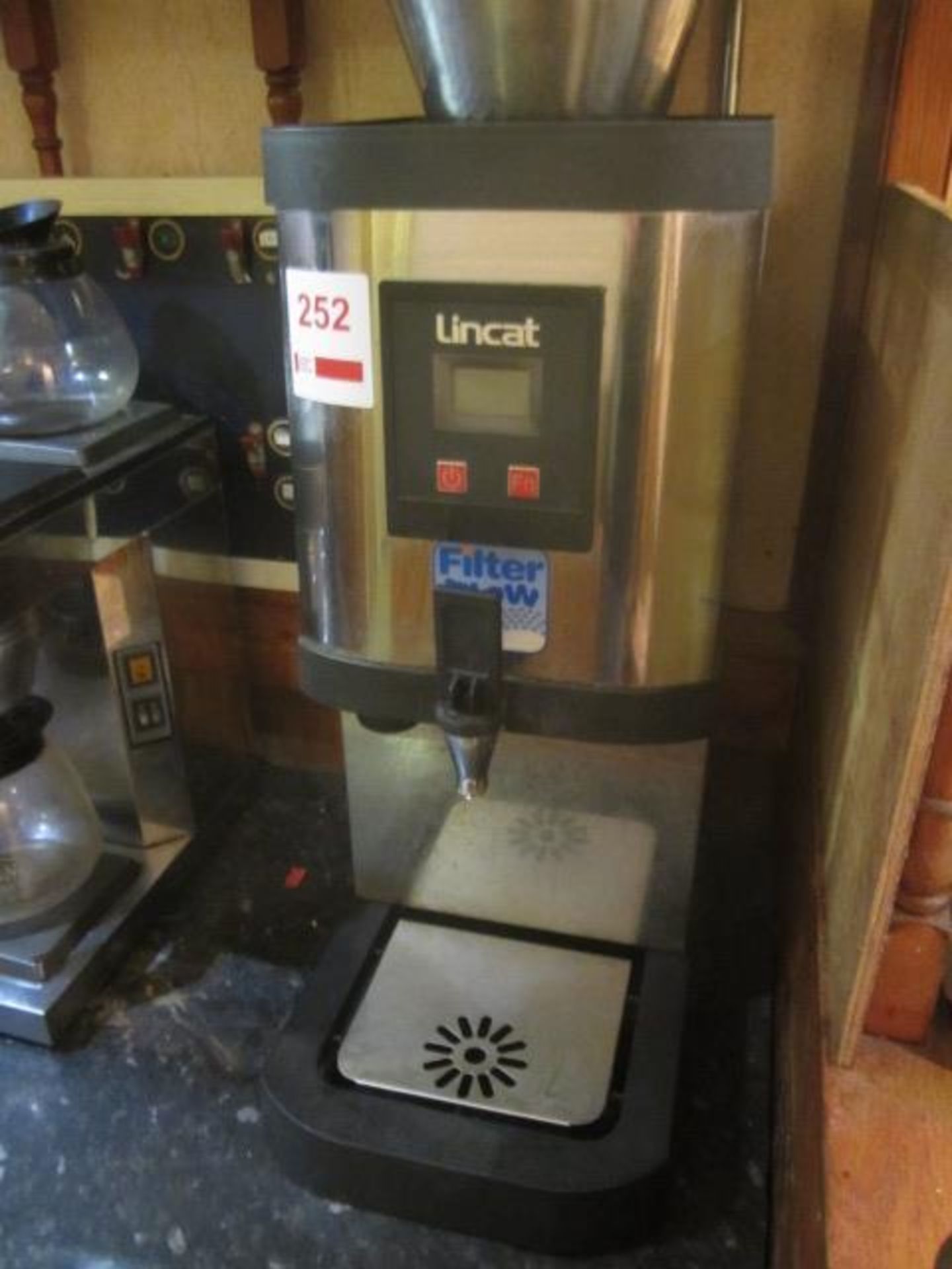 Lincat hot water dispenser **Located: Puddy Mark Café, High Street, Street, Somerset, BA16 0EW**