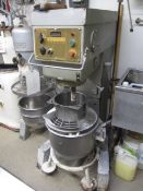 Crypto Peerless EBBO 17" bowl mixer - out of commission - for spares or repairs **Located: Puddy