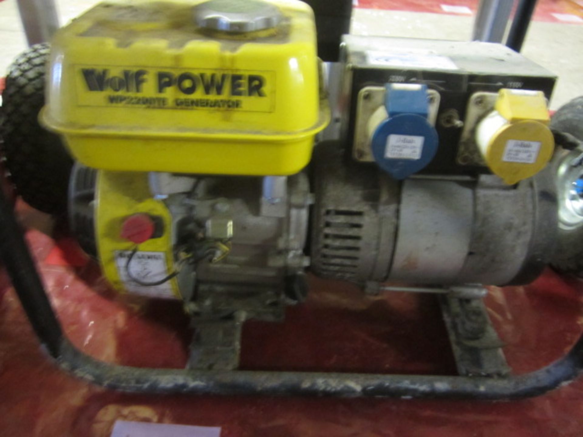 Wolf Ranger WP2200TB petrol generator, twin outlet ** Located: Stoneford Farm, Steamalong Road, Isle - Image 3 of 3