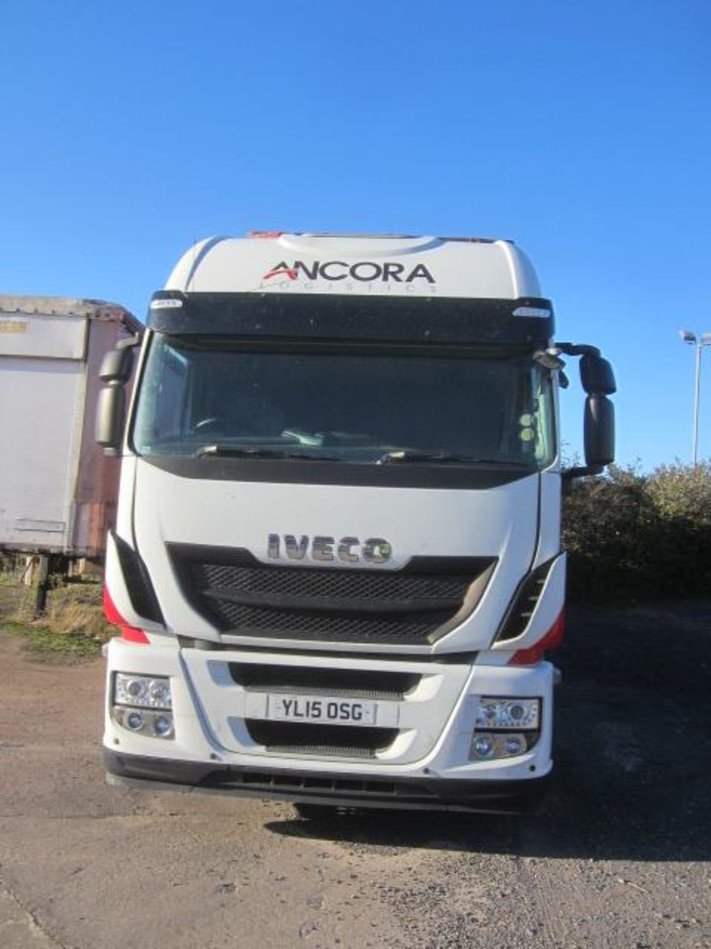 Iveco Stralis AS440S46TX/P 6x4 tractor unit Registration: YL15 OSG Recorded mileage: 513,356 kms - Image 3 of 22