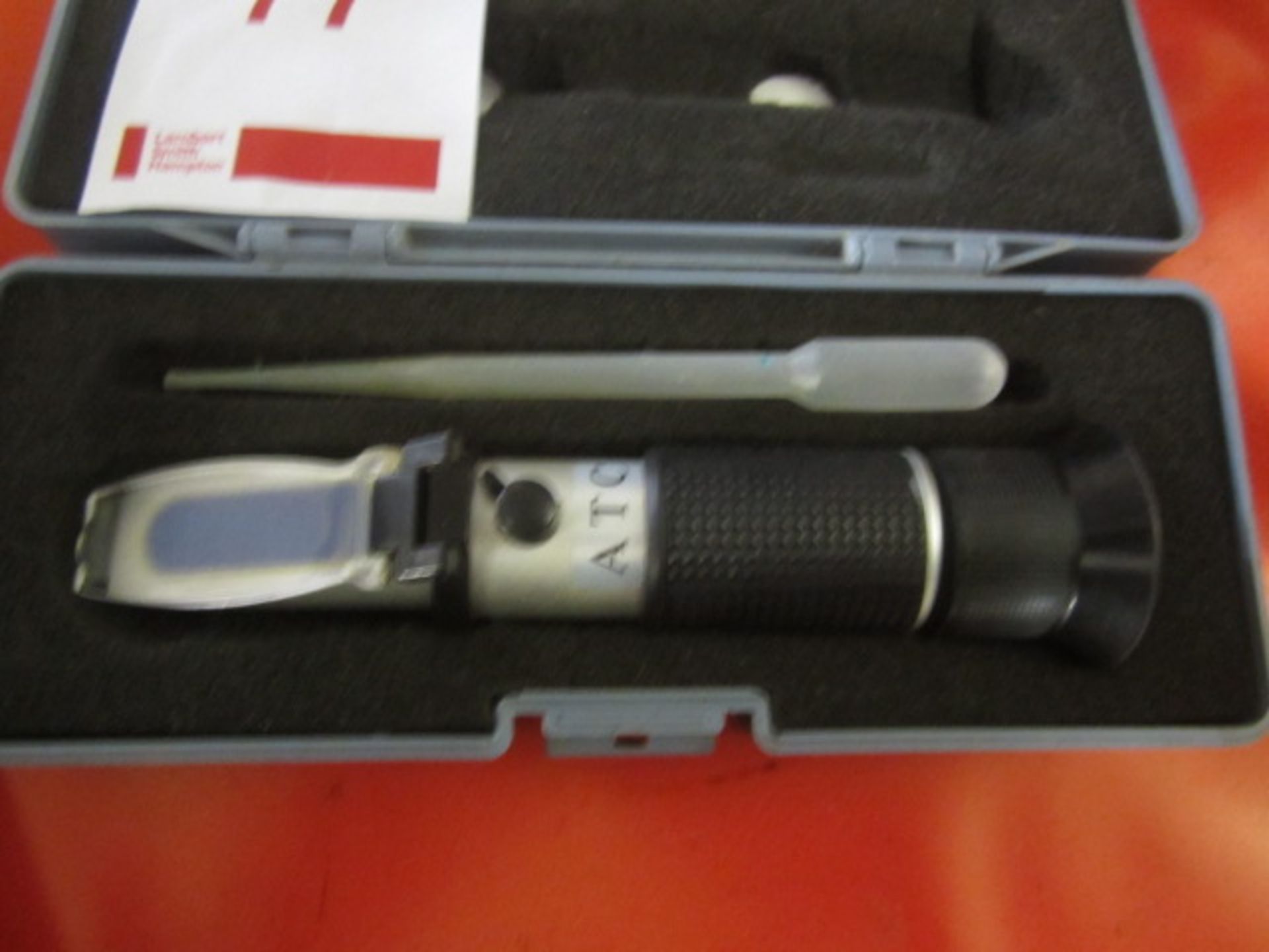 Portable refractometer ** Located: Stoneford Farm, Steamalong Road, Isle Abbotts, Nr Taunton TA3 6RH