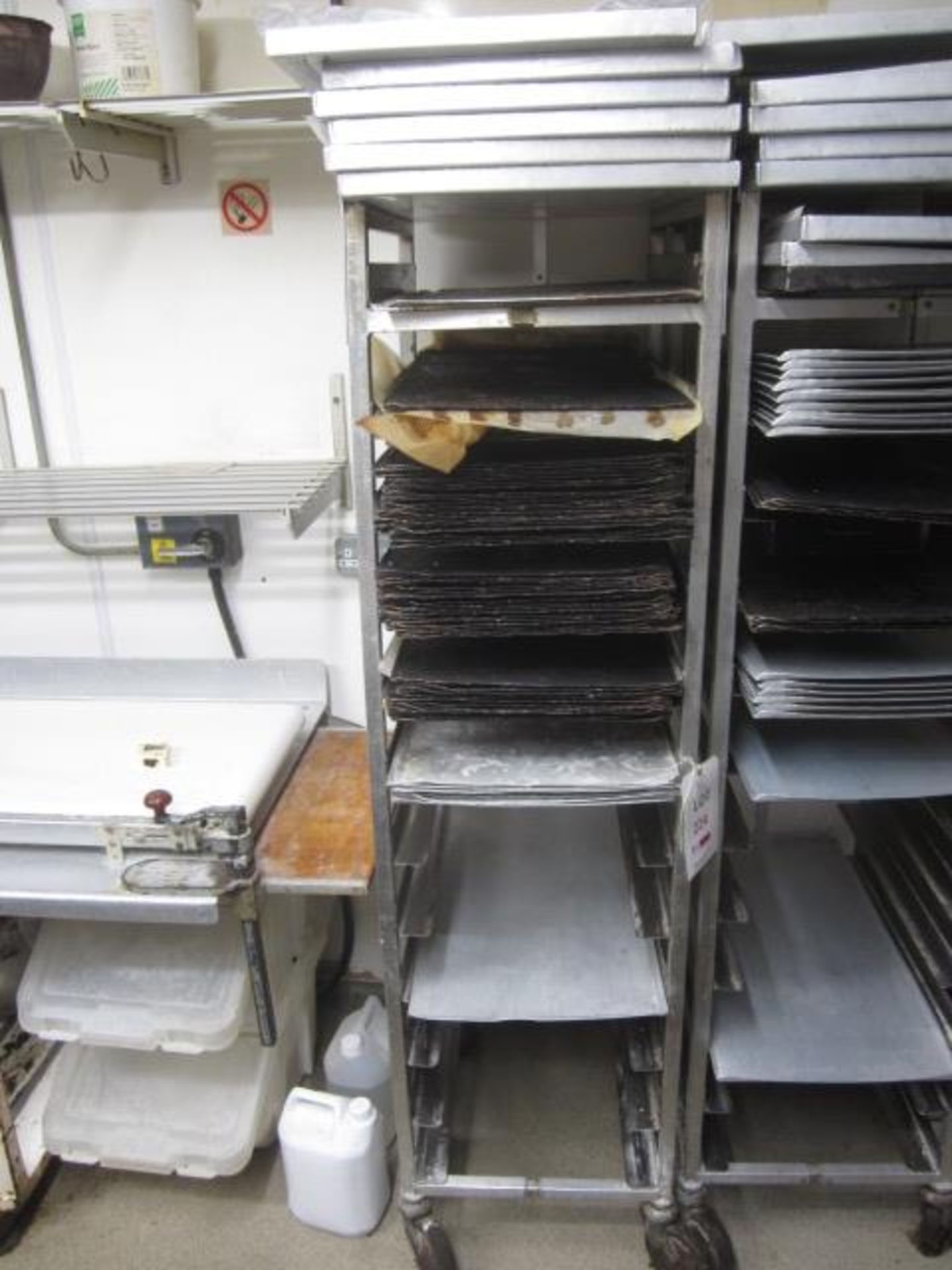 Stainless Steel mobile multi tray rack, 460mm x 600mm x 1800mm to include various baking trays ** - Image 2 of 2