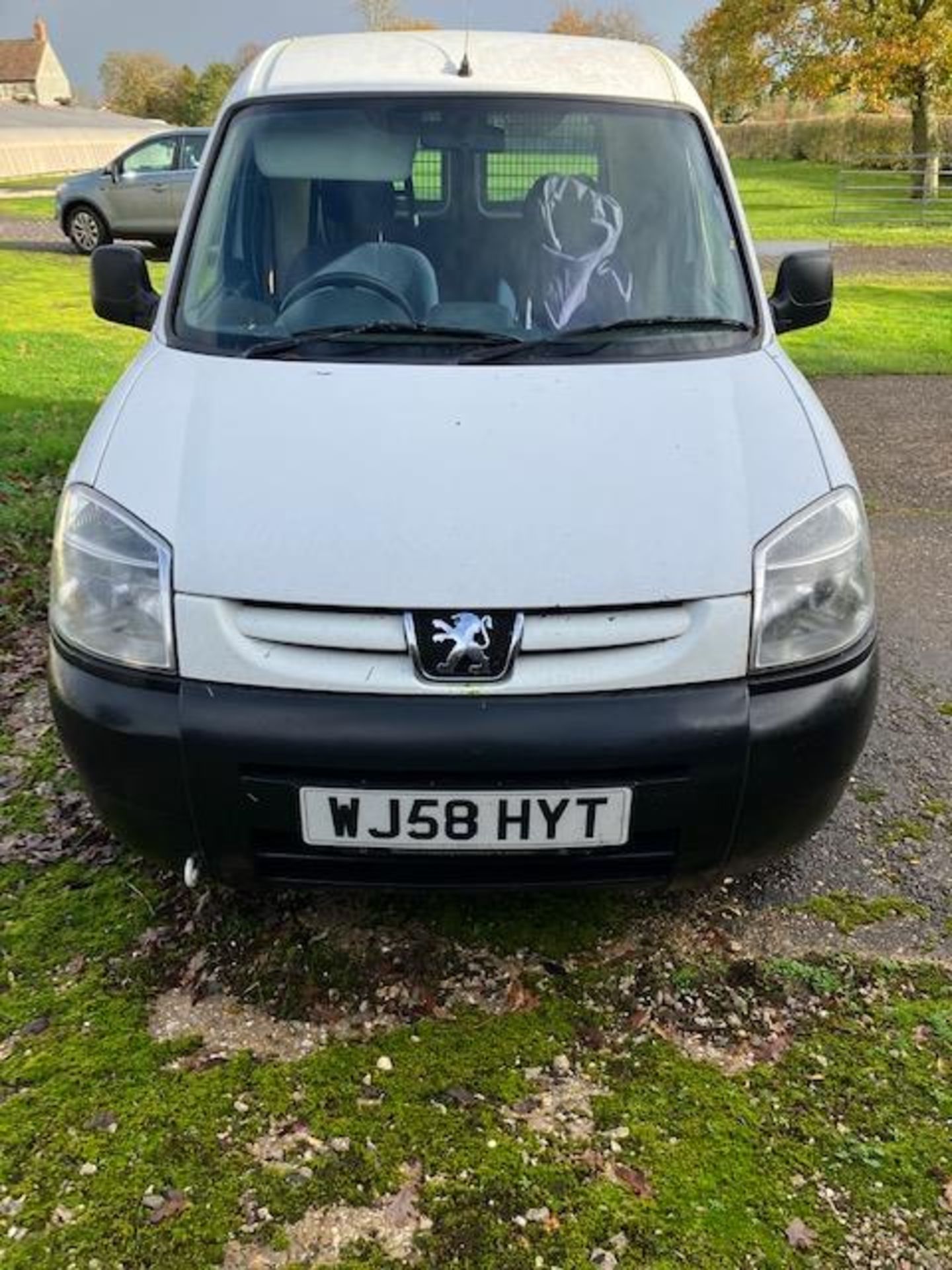 Peugeot Partner 600 Origin 1.6Hdi car derived van, 74bhp Registration: WJ58 HYT Recorded mileage: