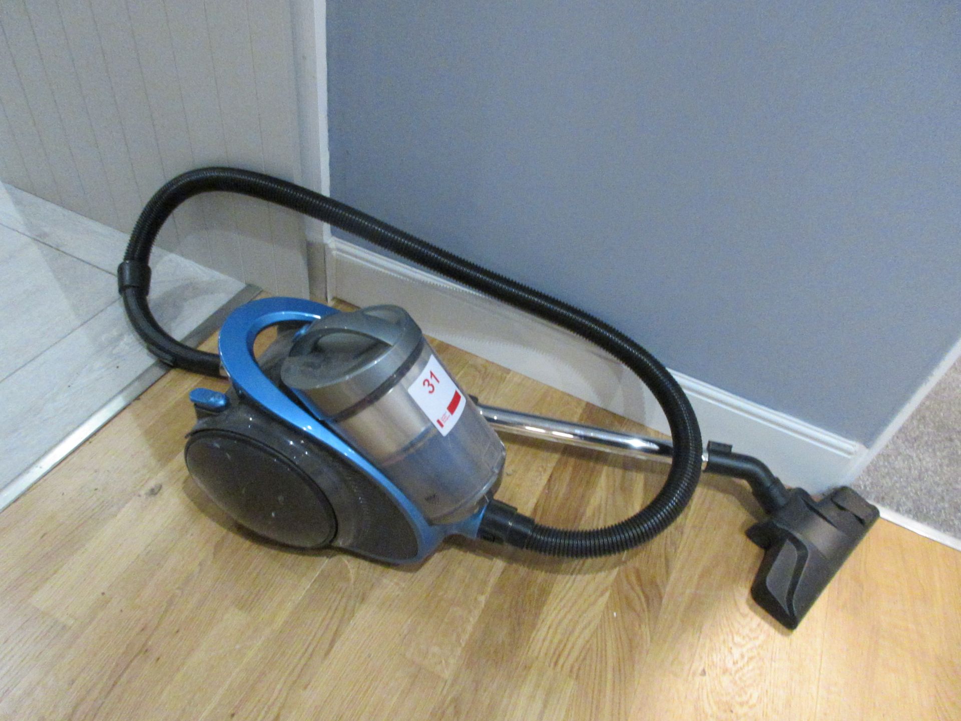 Tesco vacuum, 240v
