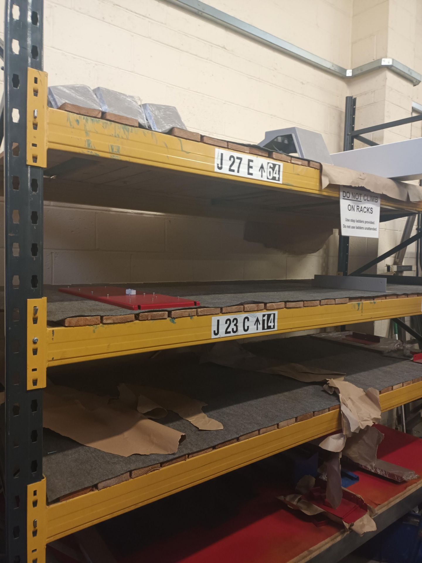 Five bays of heavy duty four tier racking units - Image 4 of 5