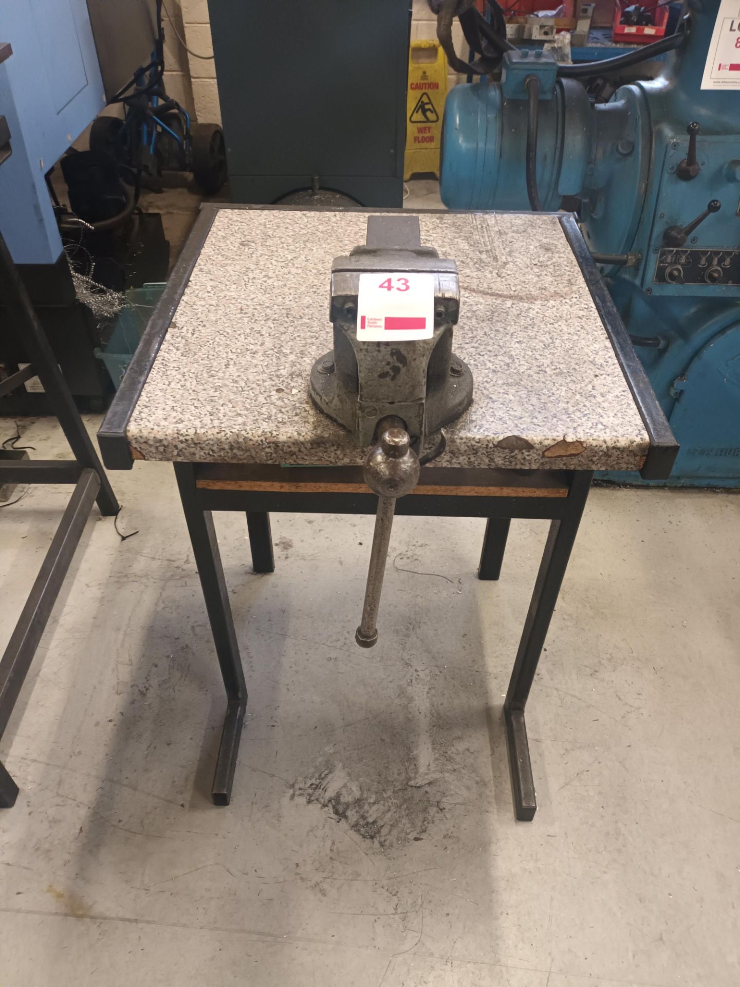 Small workbench with fitted Perfect vice
