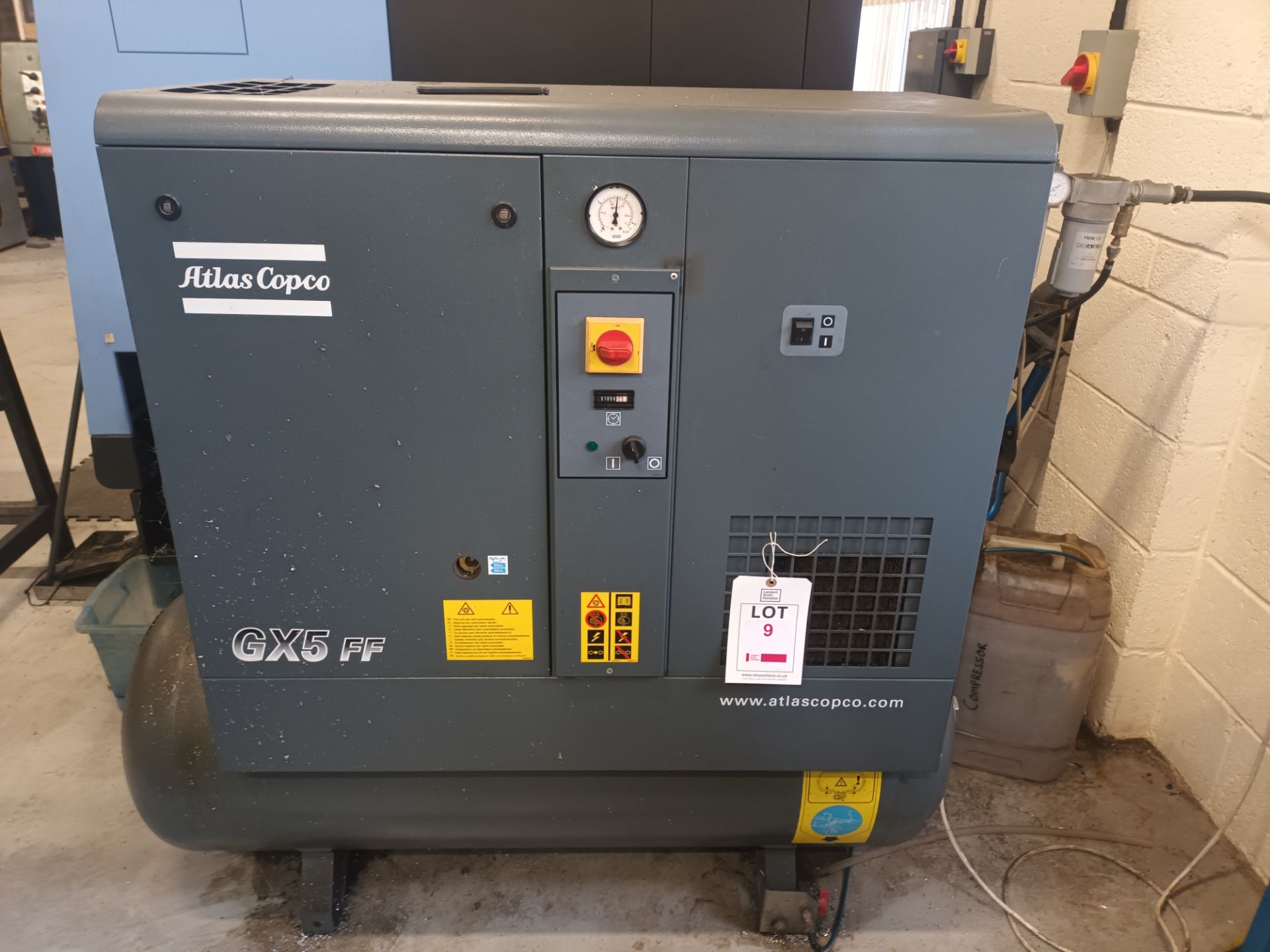 Atlas Copco GX5FF receiver mounted compressor (2010) Serial No. 8152101195