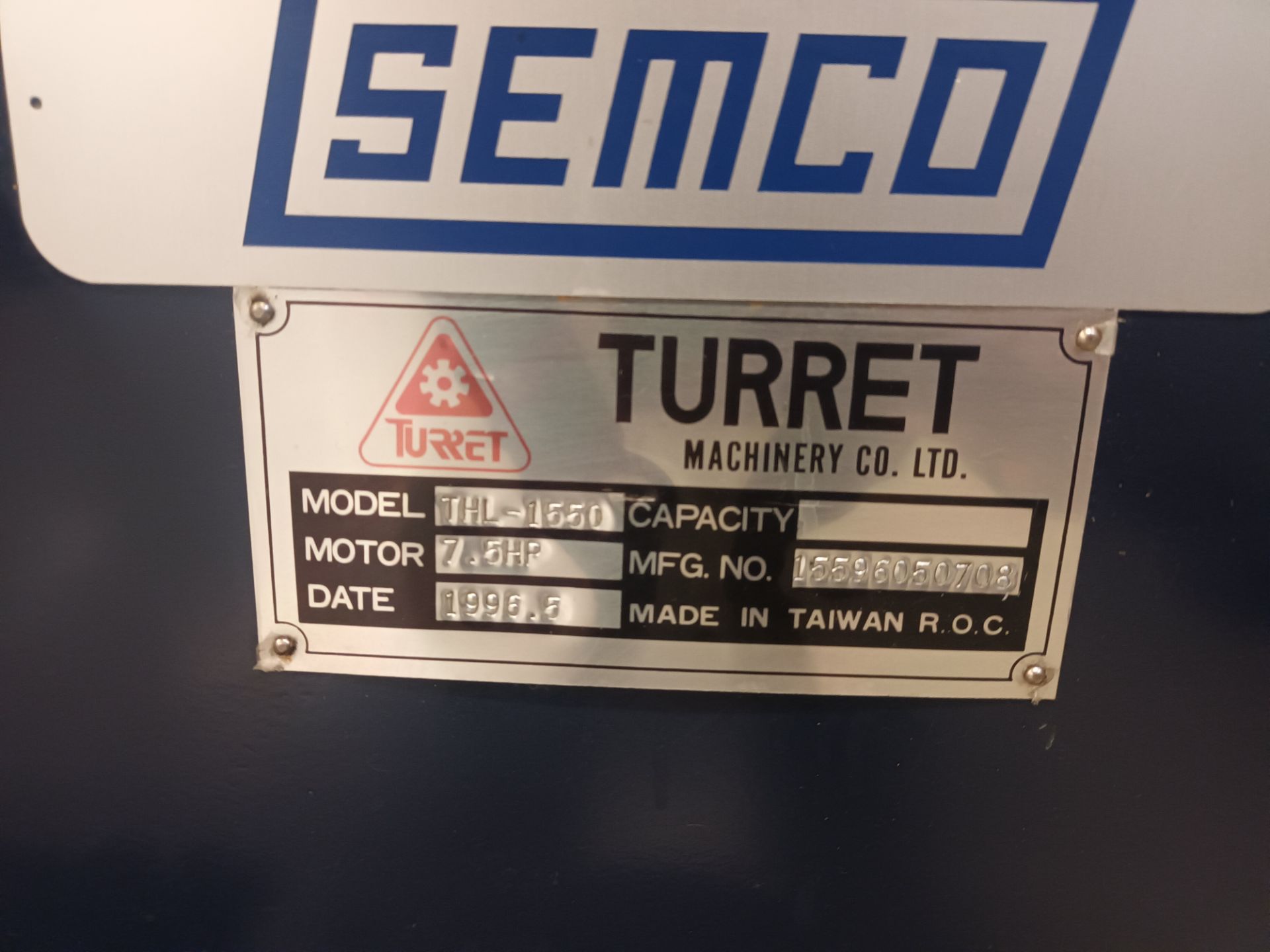 Semco Turnmaster 15 x 50 gap lathe (1996) with 2-door tooling cabinet and associated tooling - Image 2 of 4