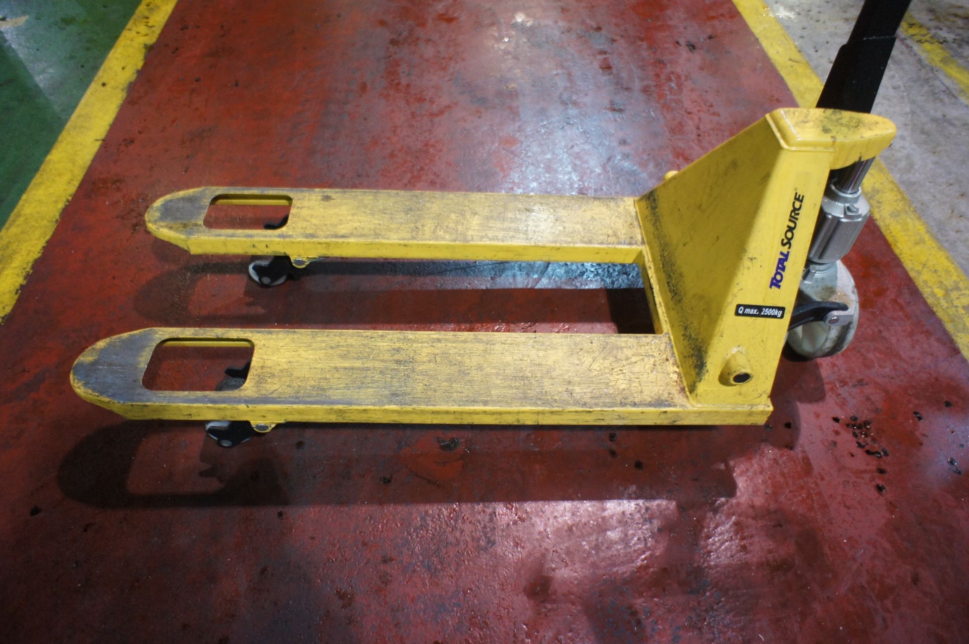 Pallet Truck (Spares/Repairs) - Image 2 of 2