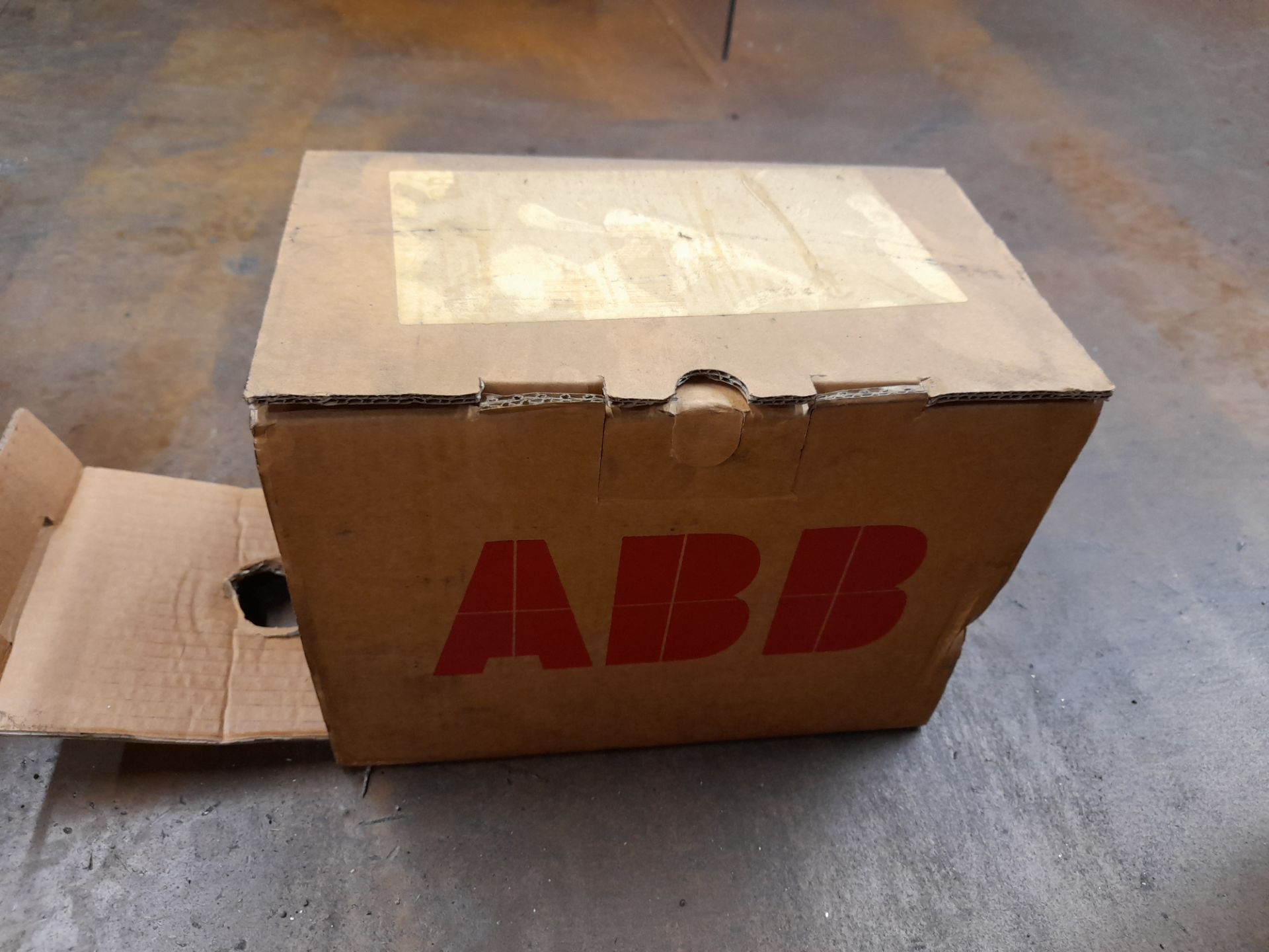 2 x ABB M2AA 080C2 electric motors, with 1 x ABB M3AA 080C2 electric motor (Boxed / unused) - Image 6 of 7