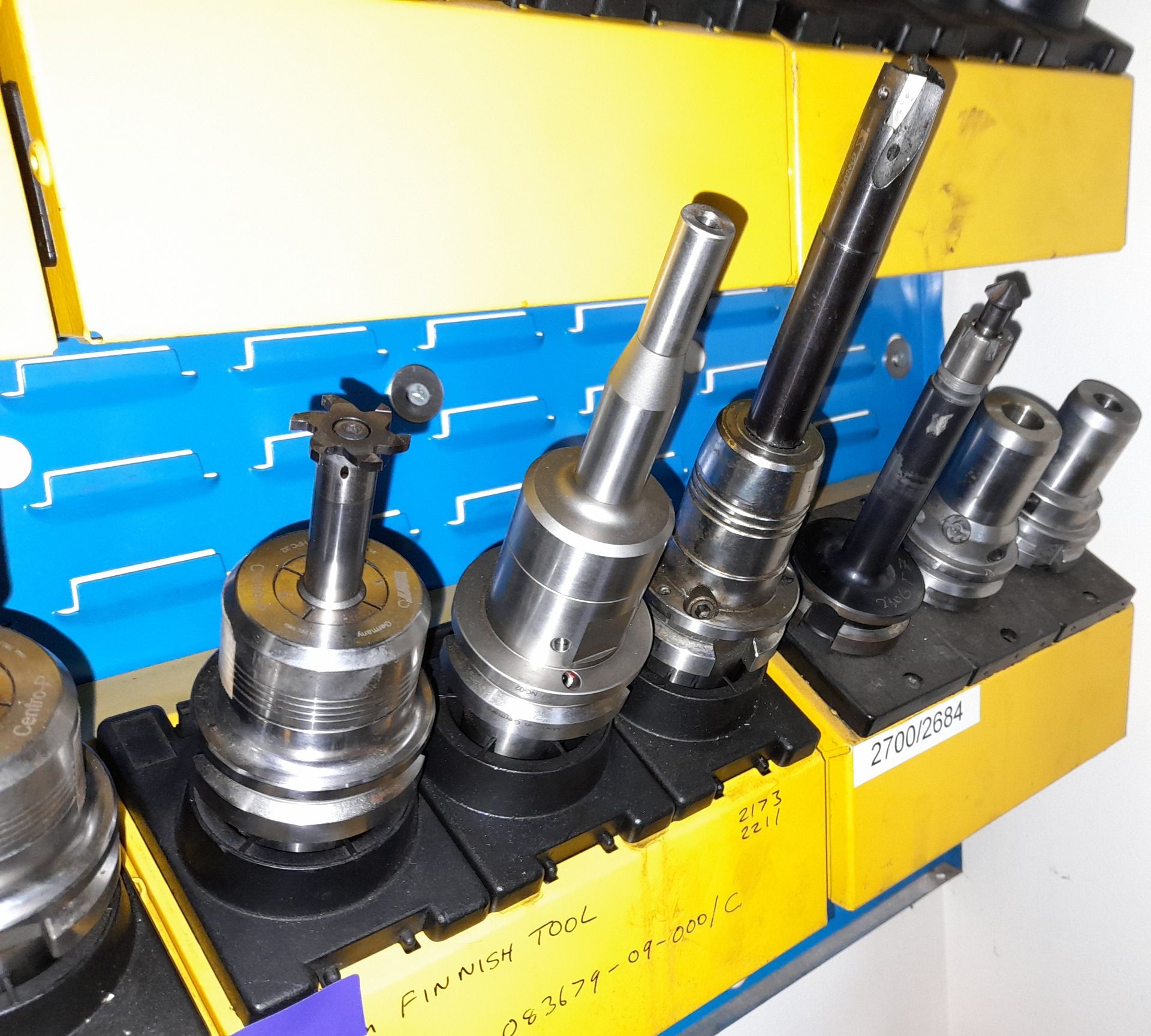 12 x Various BT40 extension CNC tool holders, to yellow holder (rack not included) - Image 4 of 4