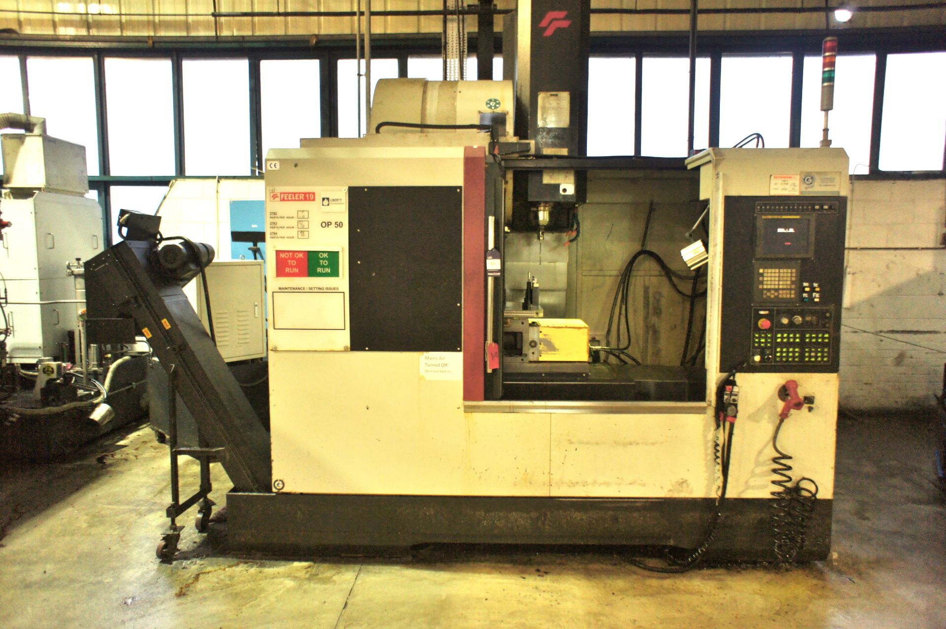 Feeler HV-1000 Vertical Machining Centre - Image 2 of 10