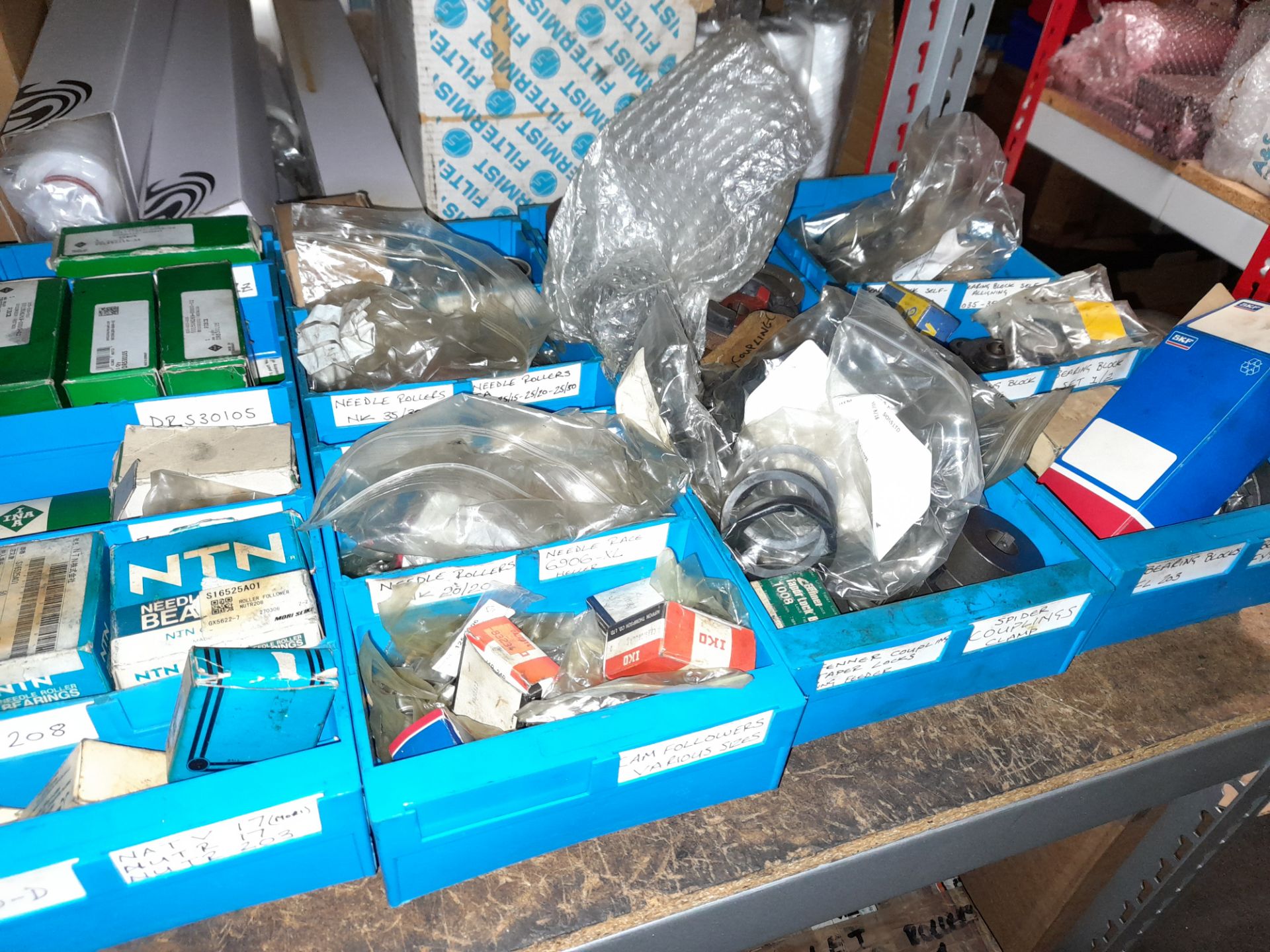 Contents to bay of shelving, to include various bearings, and lubrication aerosols, etc - Image 4 of 8