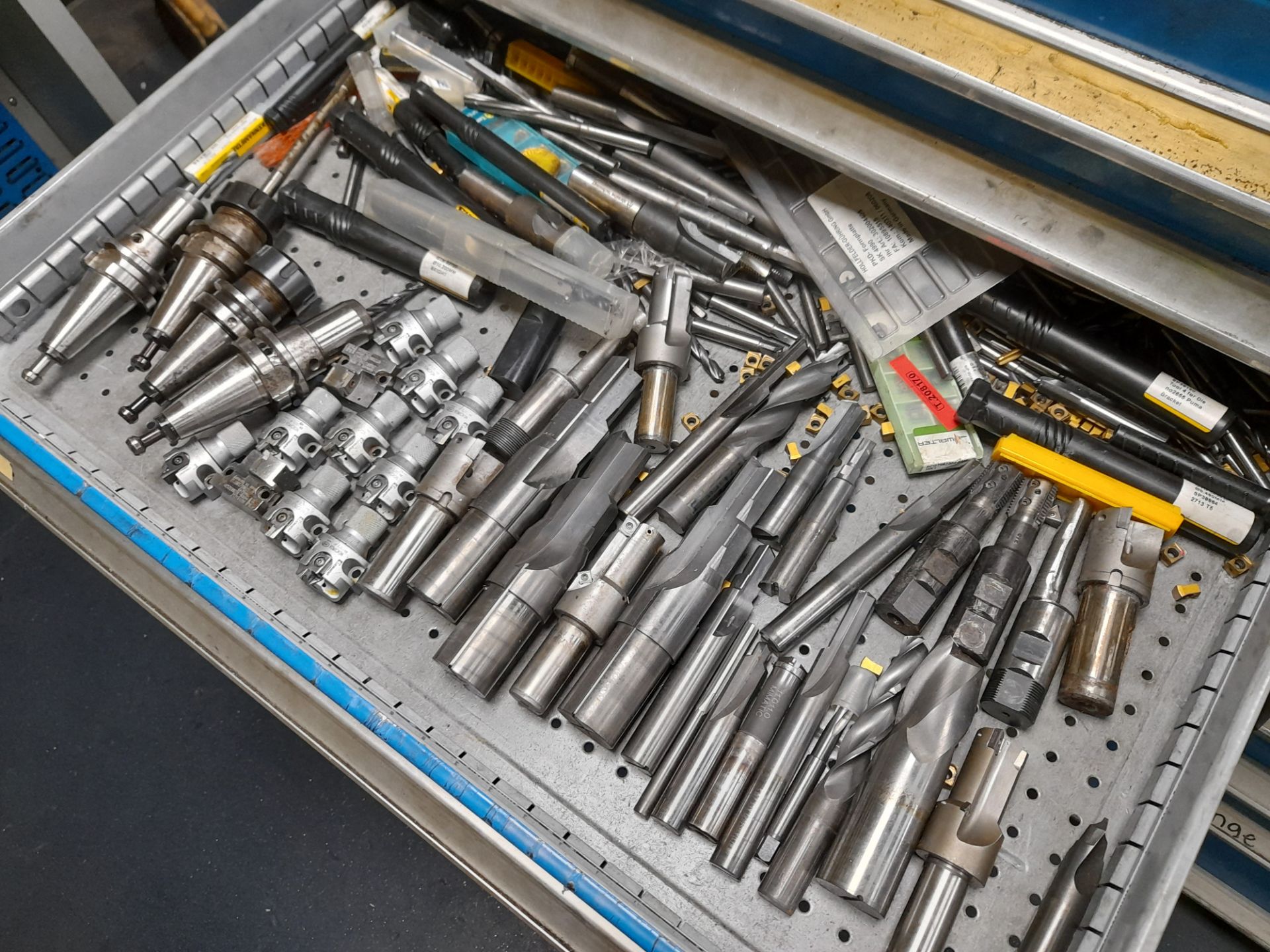 2 x Multi-drawer tool cabinets and contents, to include various hand tools, tooling, tool holders, f - Image 3 of 11