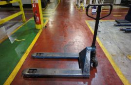 Warrior Pallet Truck