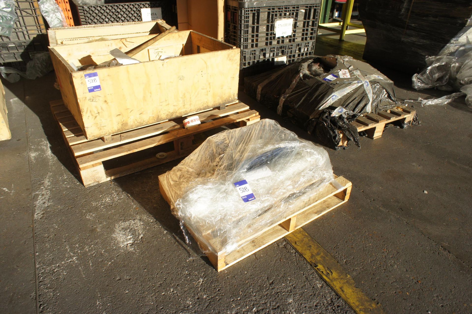 3 x Pallets of Various CNC Machine Spares - Image 2 of 4