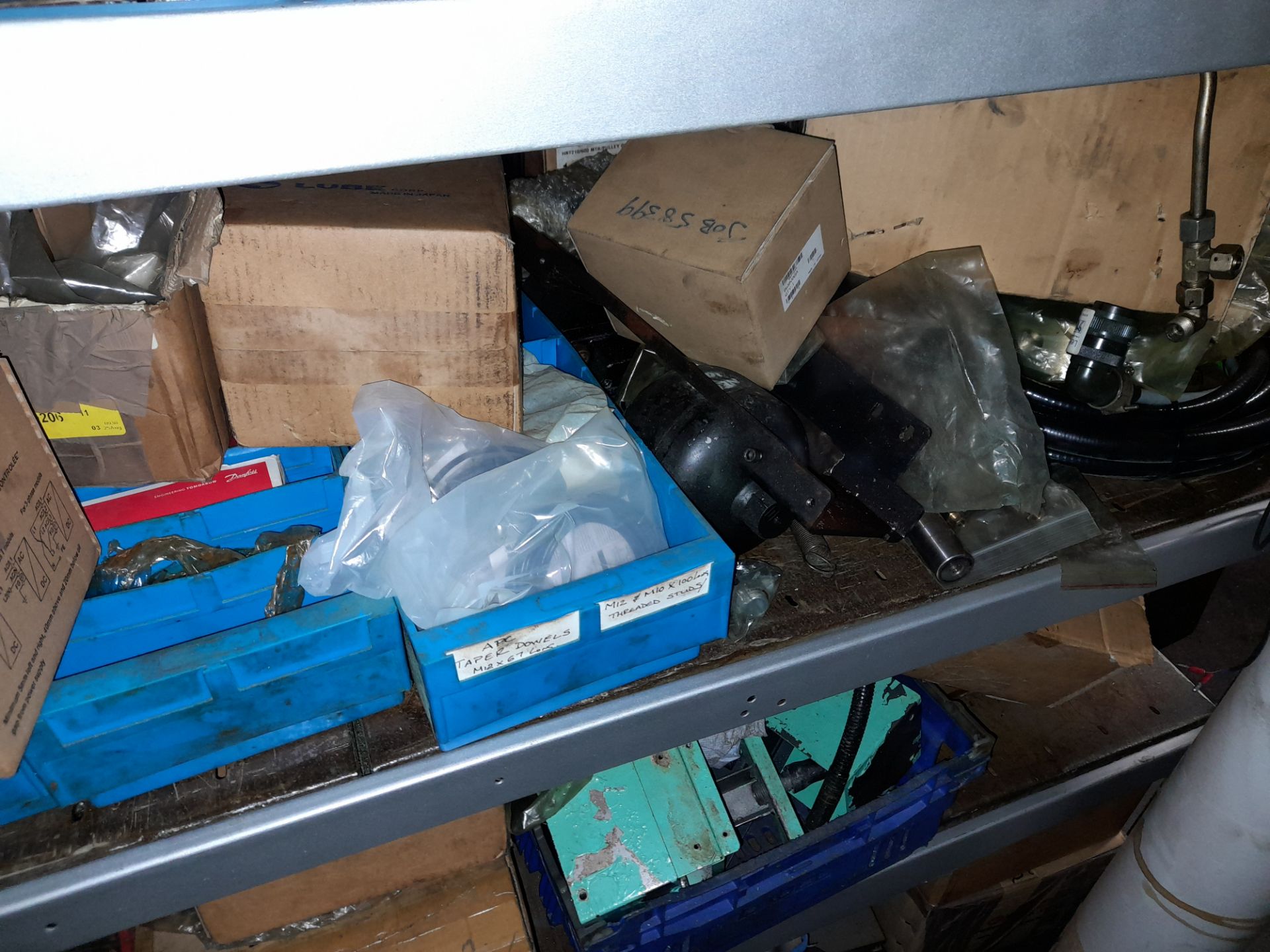 Contents to bay of shelving, to include various CNC mechanical and electrical components - Image 8 of 11