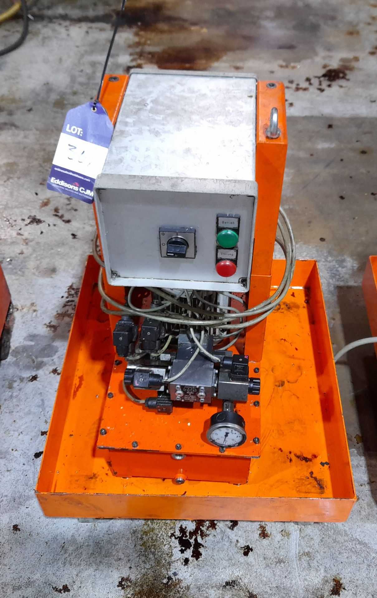 AMF Hydraulic power pack unit, on mobile cart