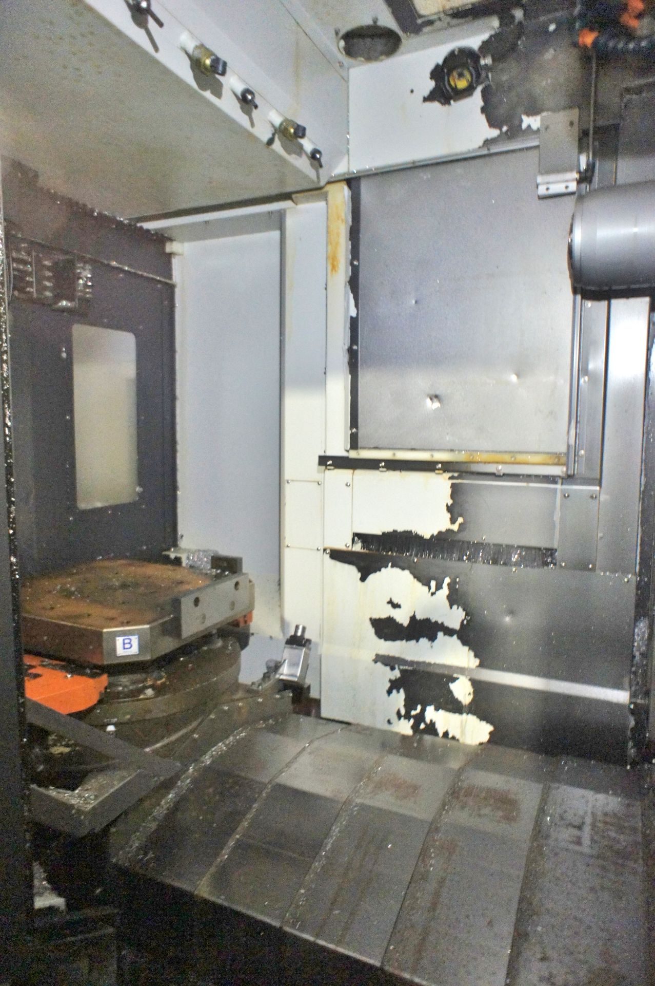 Feeler FMH-500 Horizontal Machining Center - Image 17 of 20