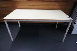 Breakout table 1500 x 750mm