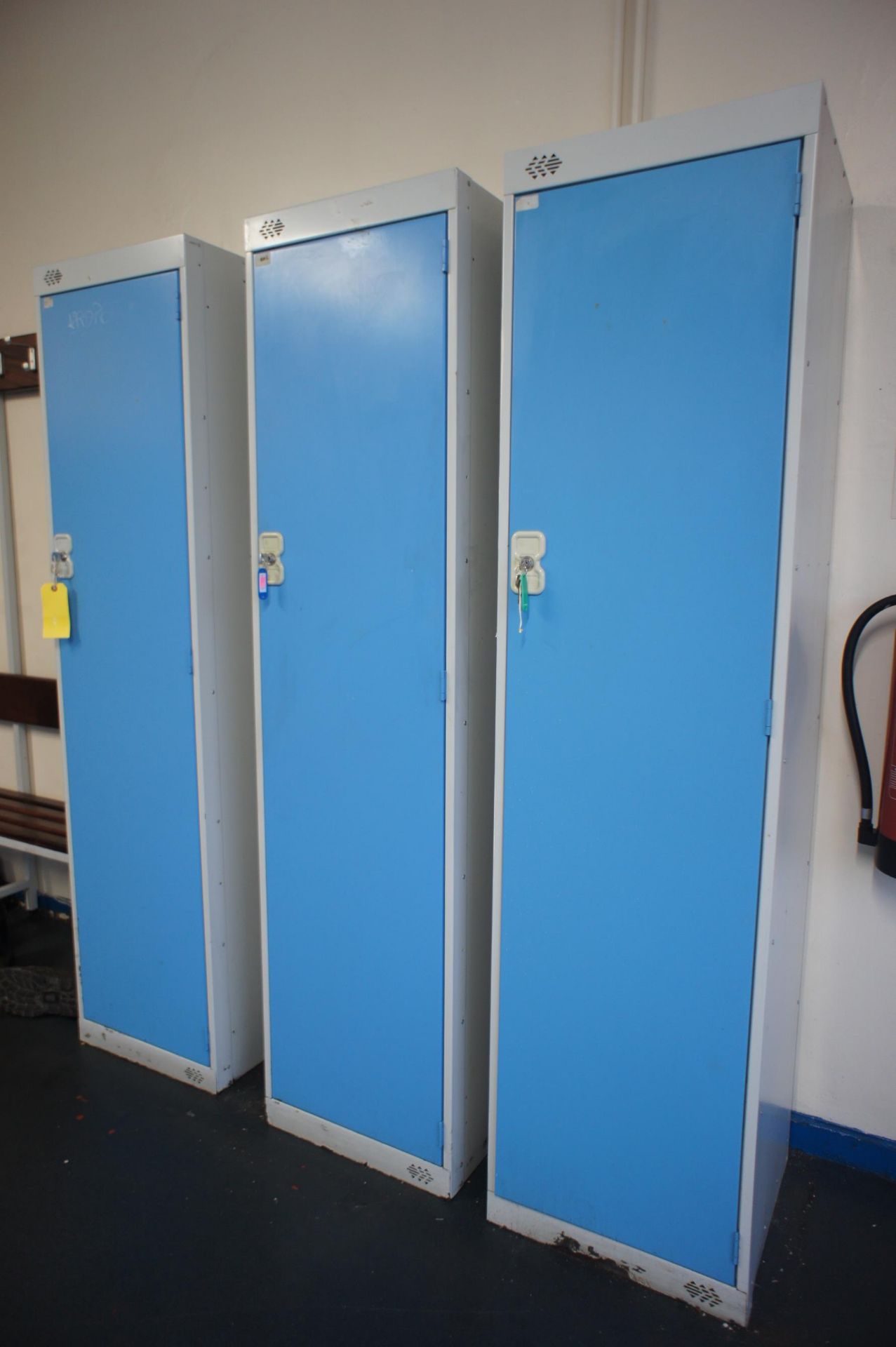 3 x Arco 2 Tone Personel Lockers with Key. 1800 x 450 x450mm - Image 2 of 2