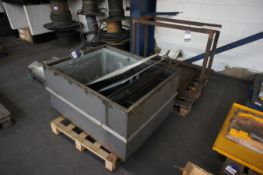 Steel Fabricated Quench Tank and Frame (400 Series) 1000mm x 800 x 550mm