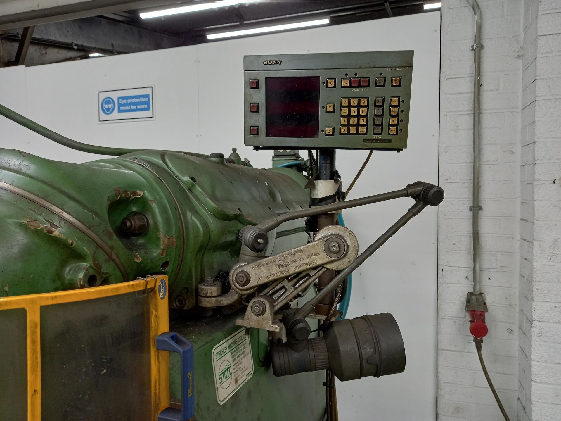 Huron Milling Machine - Image 4 of 7