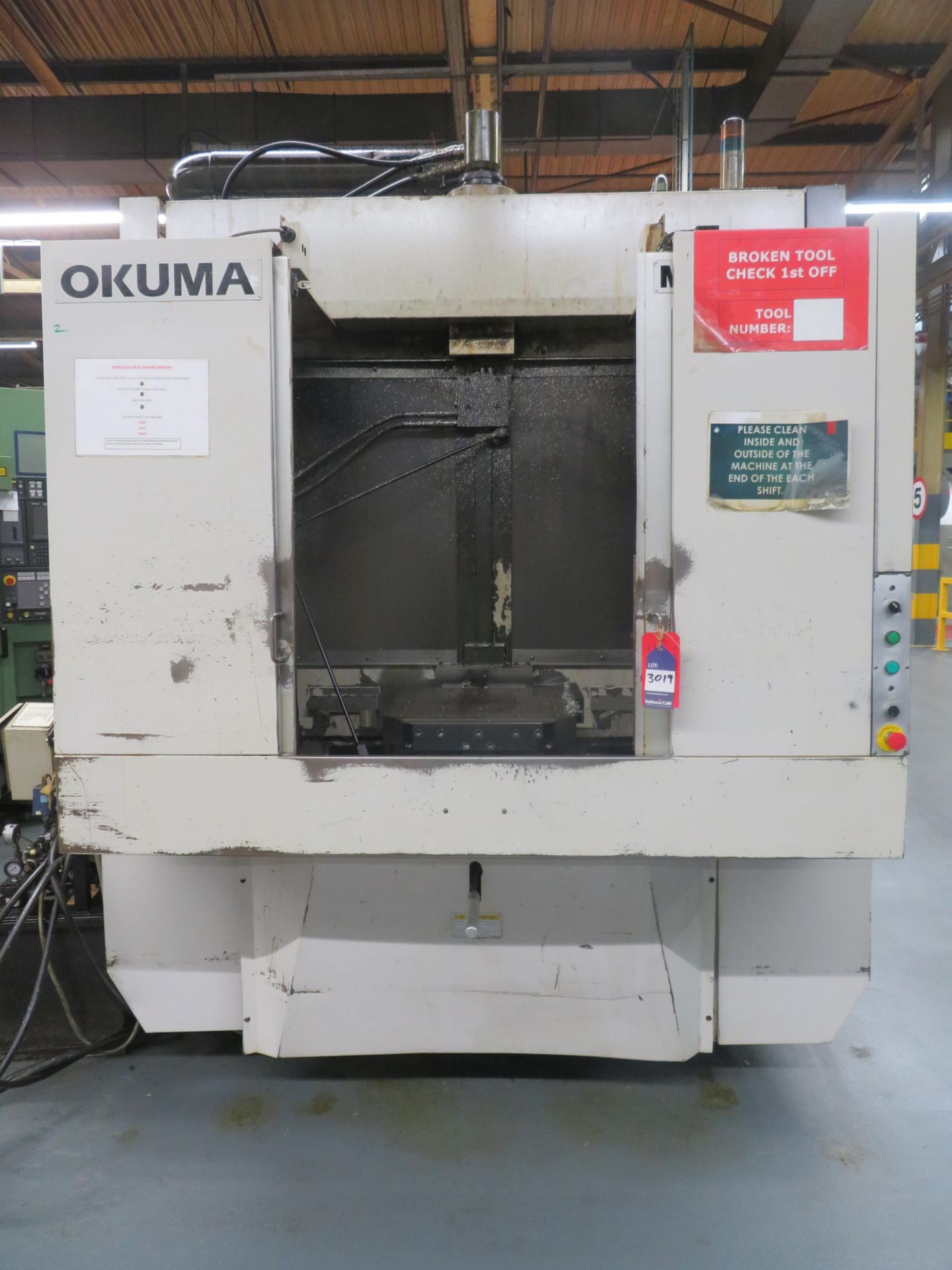 Okuma MB500H Horizontal Machining Centre