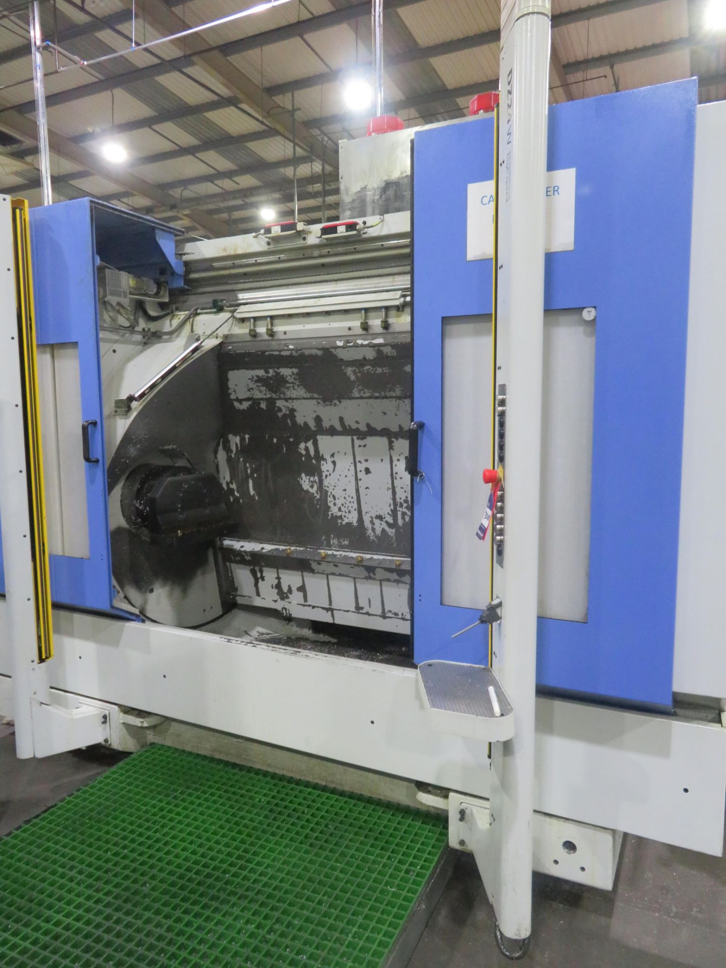 Chiron DZ 24W Magnum Vertical Machining Centre