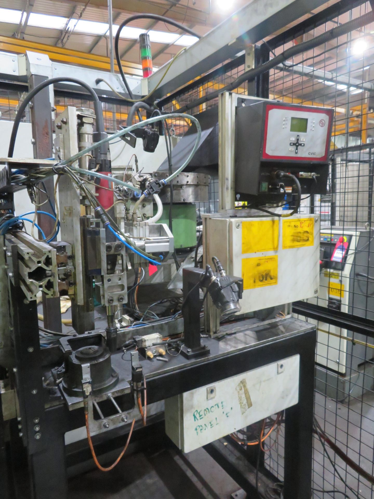 Fanuc Robot Cell (2 x Robots) - Image 5 of 12
