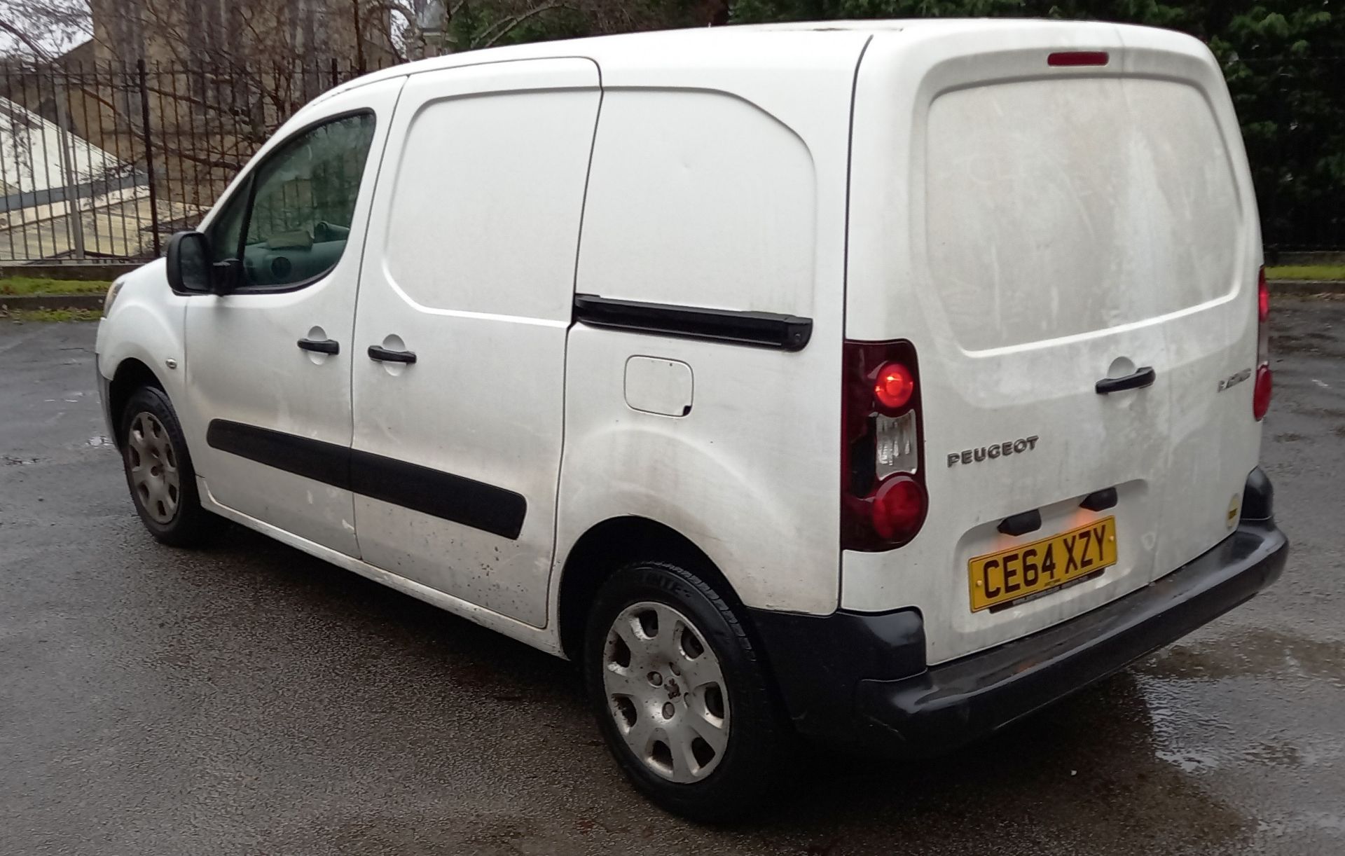 Peugeot Partner L1 1.6 HDi 75 Professional Van. Registration: CE64 XZY. MOT until 28 October - Image 3 of 7