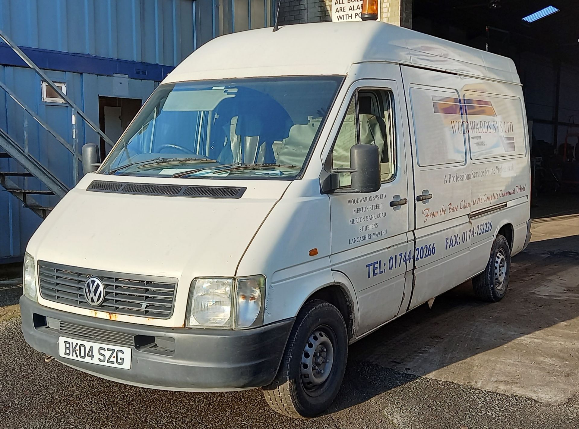 Volkswagen LT35 MWB High Roof 2.5 Turbo 3.5T Panel - Image 2 of 6