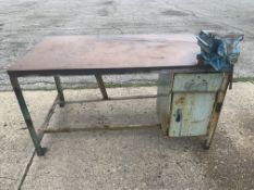 Work bench with Unior vice
