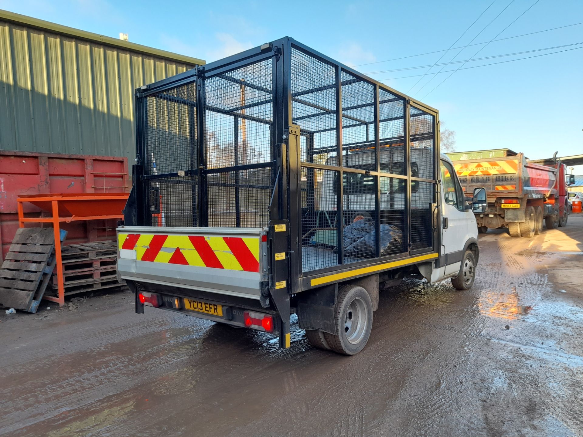 Iveco Daily 35C15 MWB Cage Tipper Van with Tail Lift and Spenborough Engineering cage, s/n 2373, - Image 7 of 13