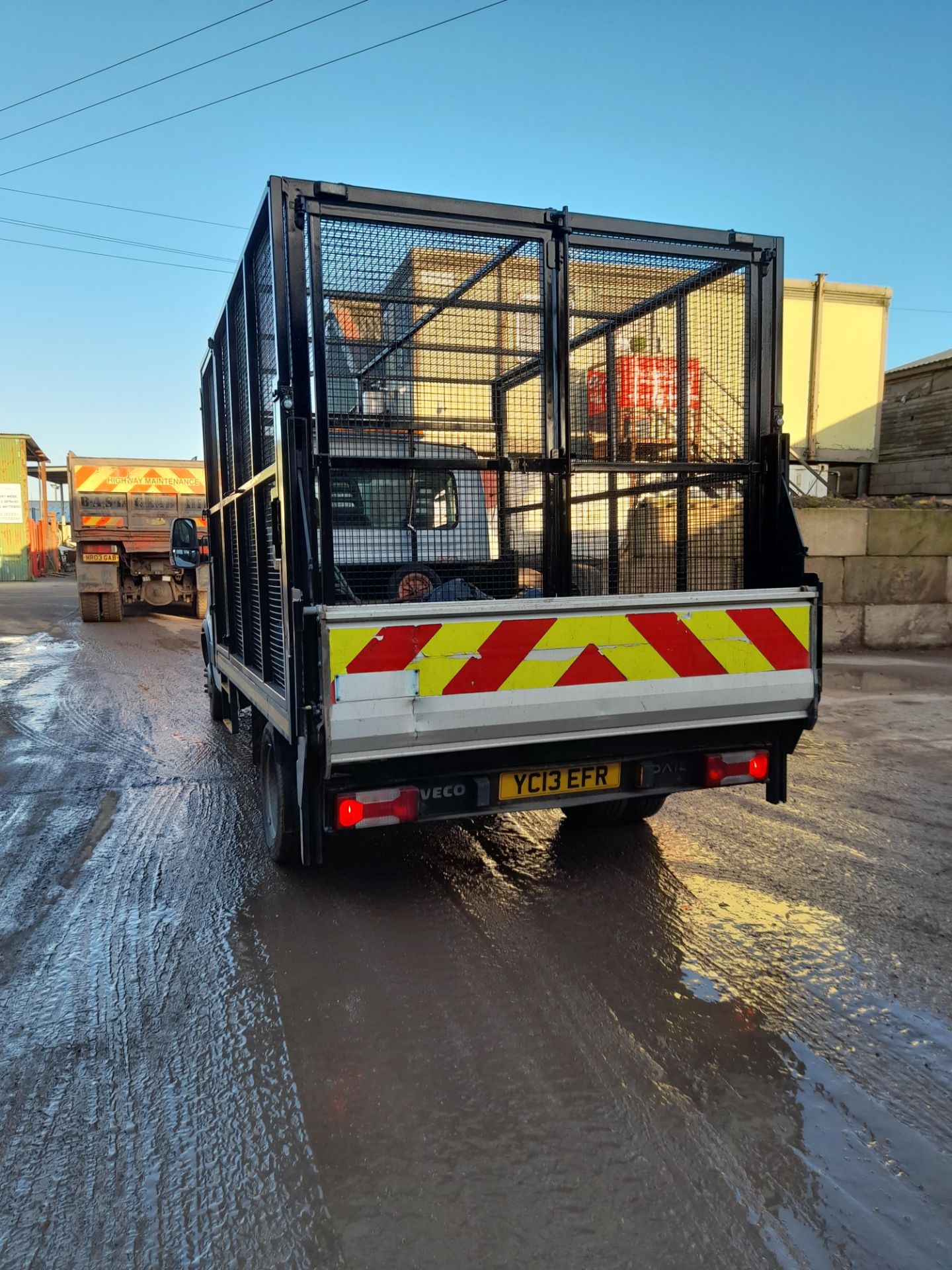 Iveco Daily 35C15 MWB Cage Tipper Van with Tail Lift and Spenborough Engineering cage, s/n 2373, - Image 6 of 13