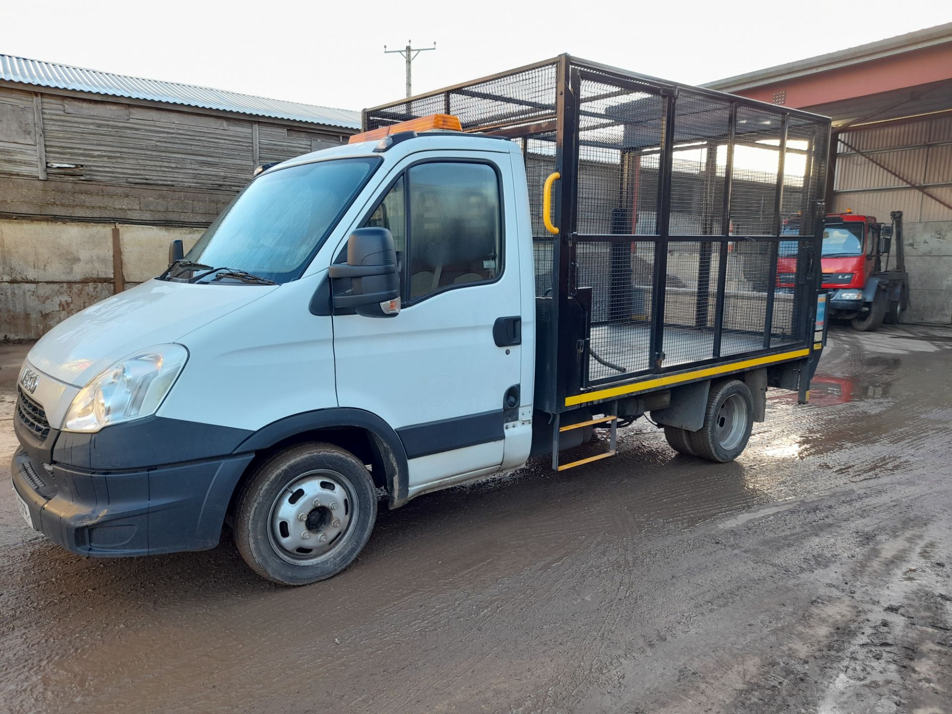 Iveco Daily 35C15 MWB Cage Tipper Van with Tail Lift and Spenborough Engineering cage, s/n 2373, - Image 3 of 13