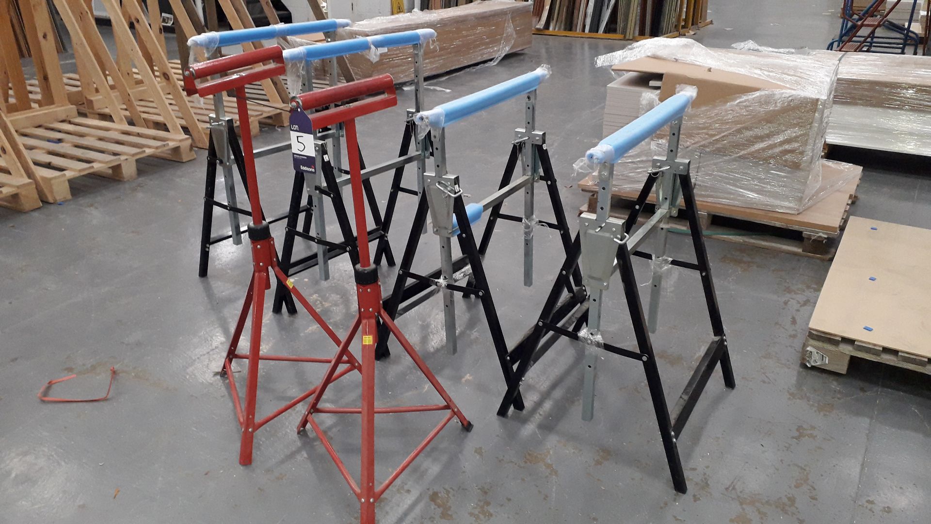 6 x Various Trestles