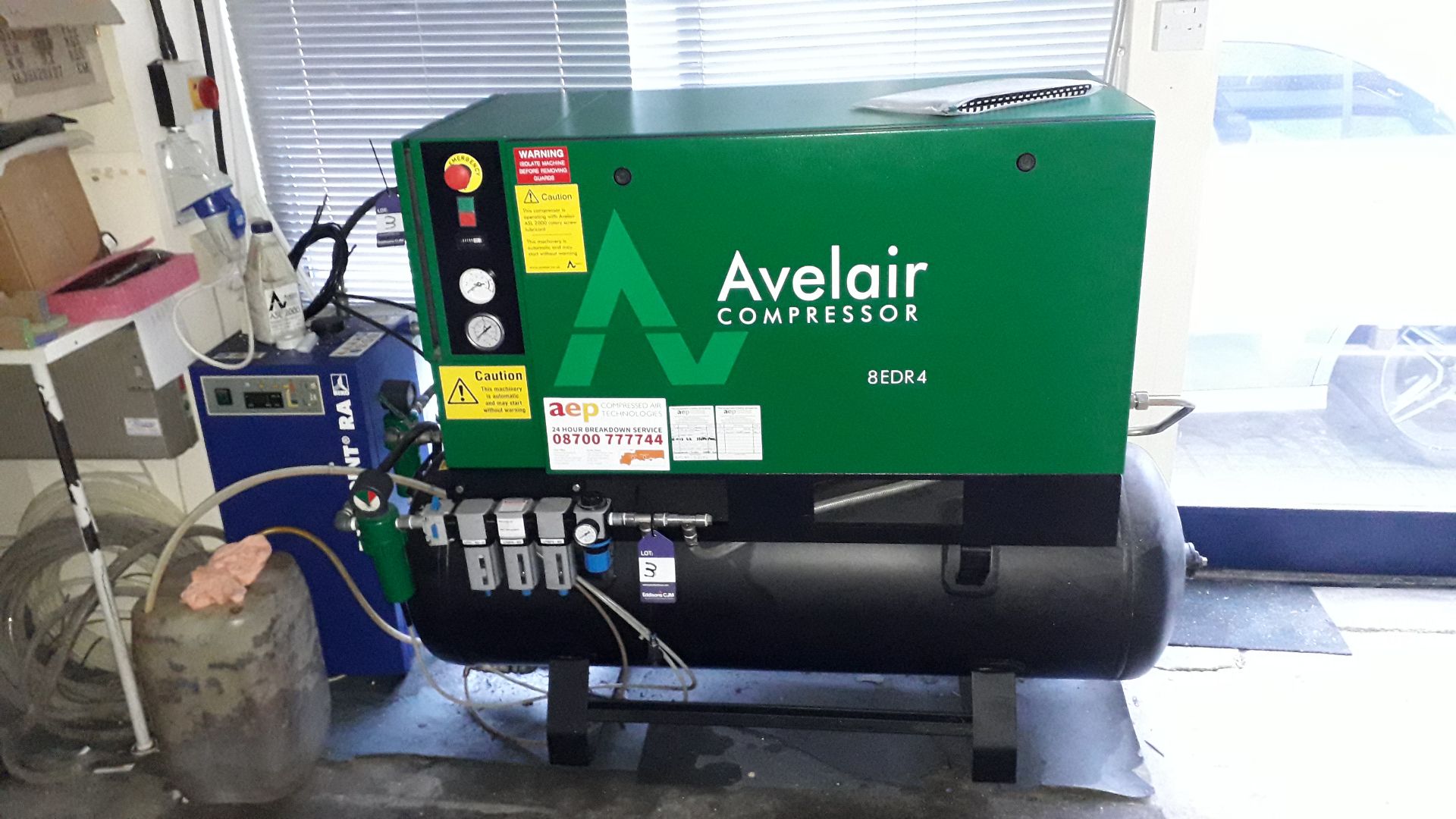 Avelair 8EDR4 receiver mounted Compressor, serial