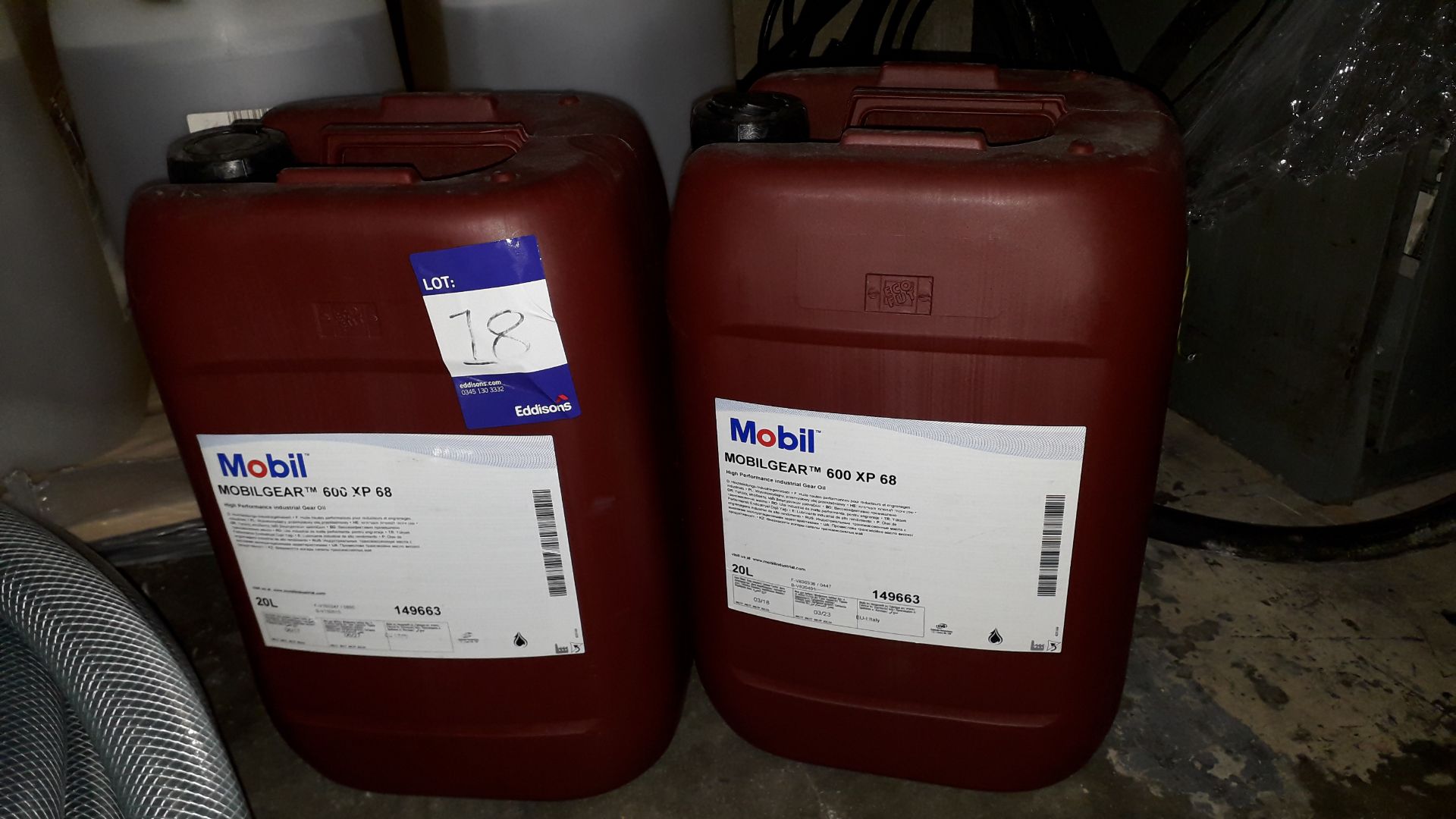 2 Mobil 600 XP 68 Gear Oil 20Ltr