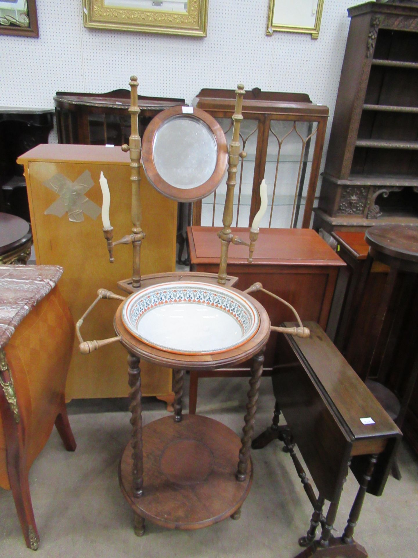 Wash stand with barley twist legs etc