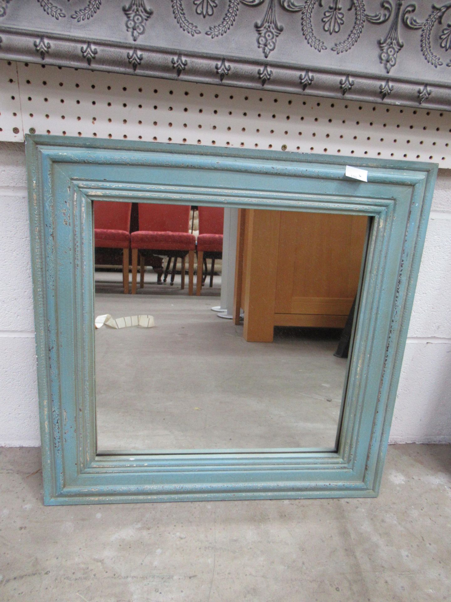 3x wall hanging mirrors - Image 2 of 4