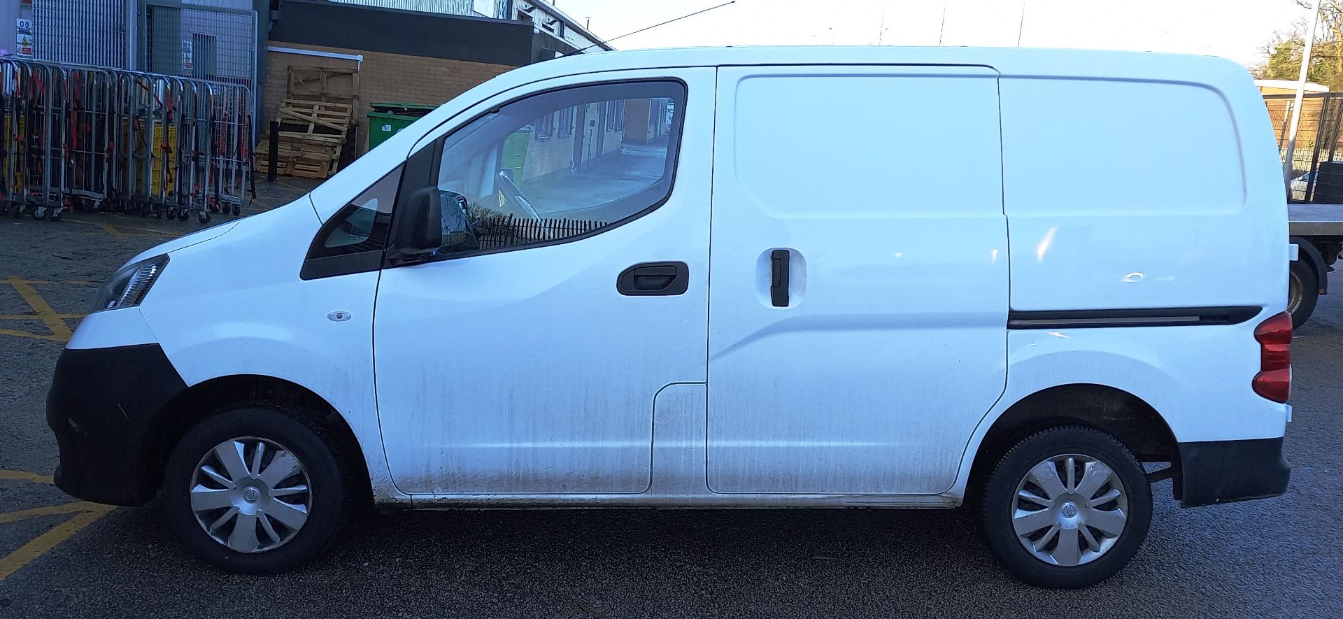 Nissan NV200 DCi Acenta Van, Registration BJ15 UPK, First Registered 9/04/2015, Odometer 76,863 - Image 5 of 11