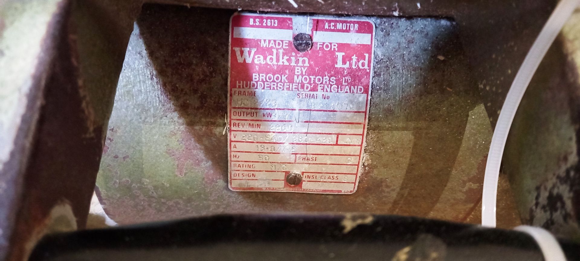 Wadkin Cross Cut Saw Serial Number B215074 with Bench (Approx. 14 Meters) - Image 4 of 5