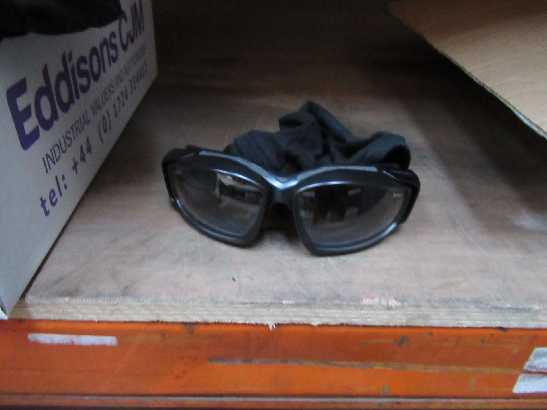 Qty of ESS goggles in soft cases with lenses - Image 2 of 2