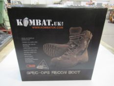 Kombat UK suede and multcam cordura spec-ops recon boots, desert, size 5UK