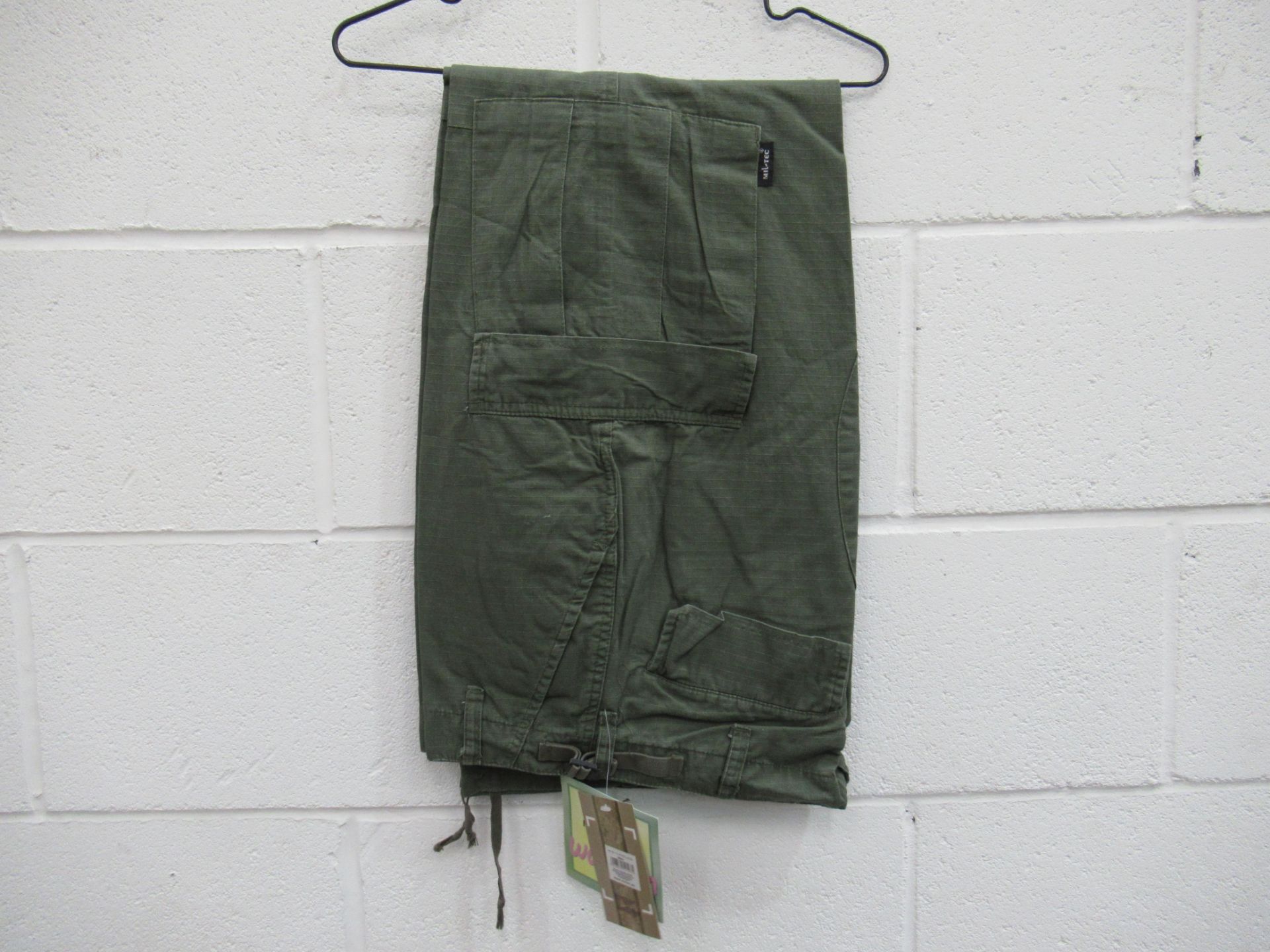 Qty of womens Mil-Tec trousers sizes S-L - Image 7 of 7