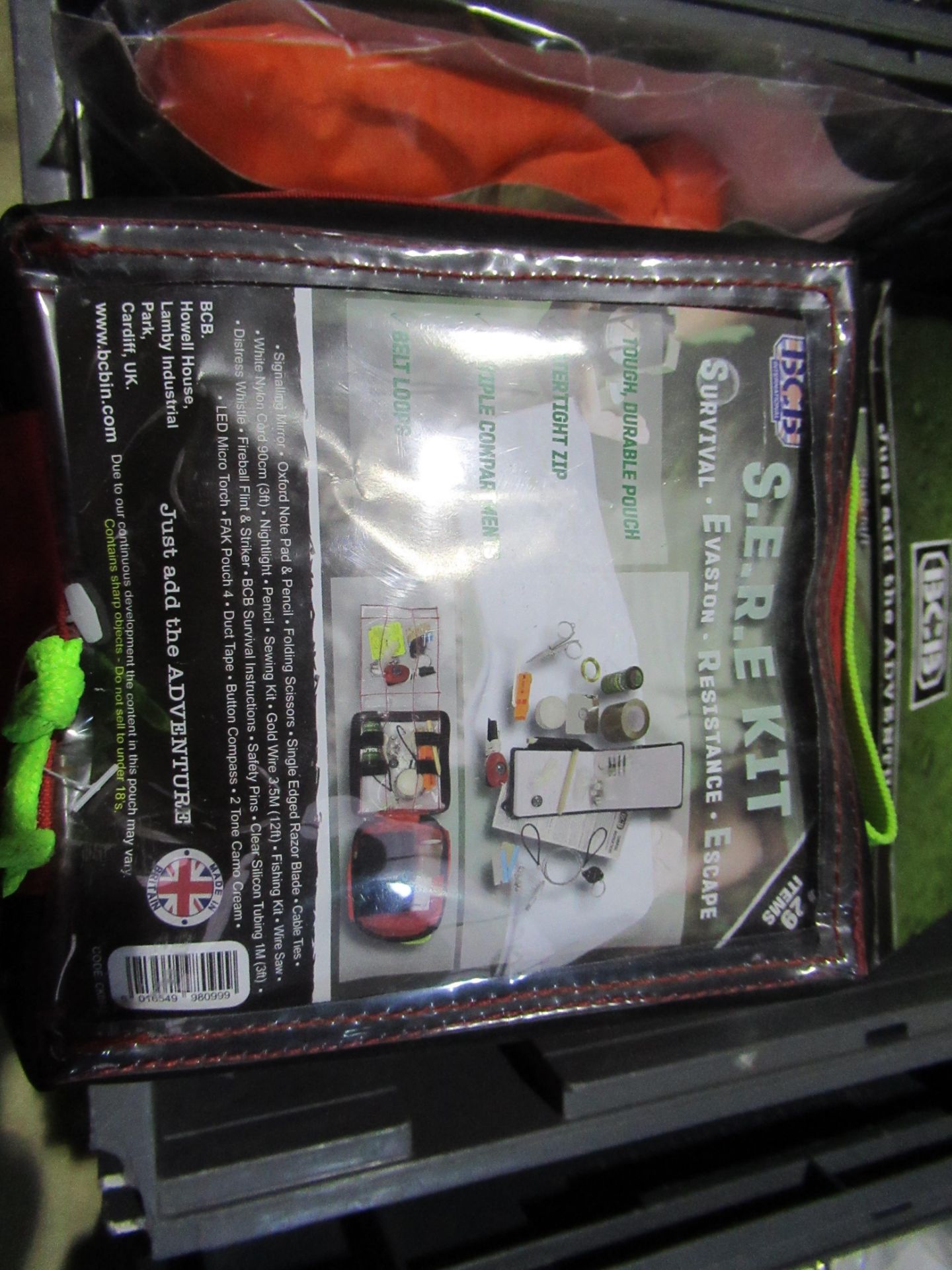 3x S.E.R.E kits (RRP £37.95 each) Elite Explorers kits (RRP £49.50 each) and 2 first aid kits - Image 2 of 2